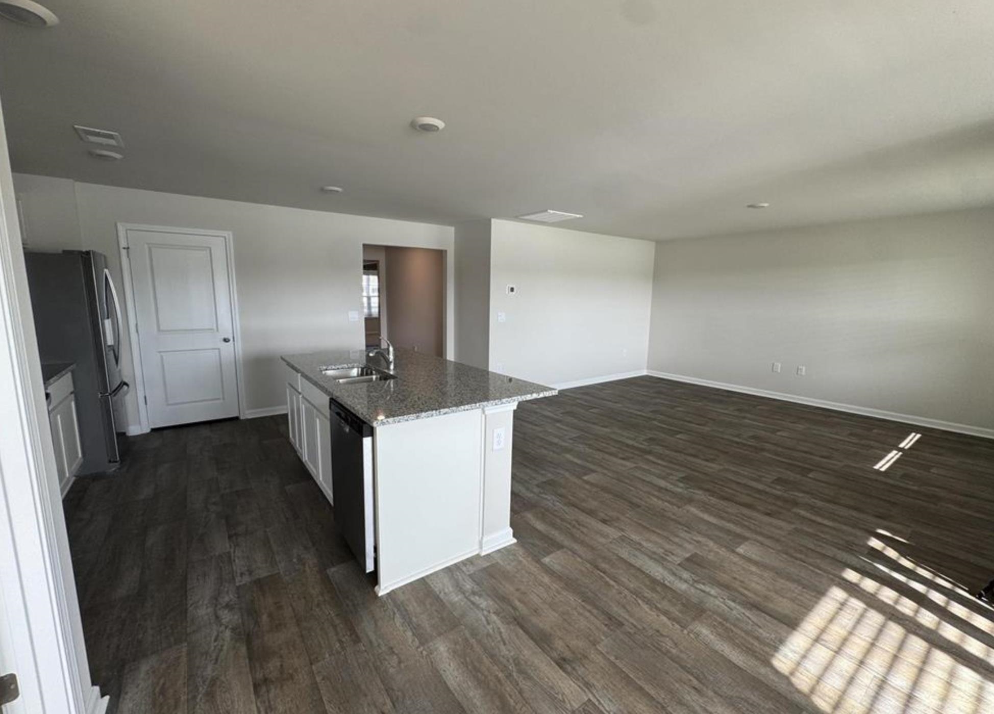 403 Acosta Circle Property Photo 10