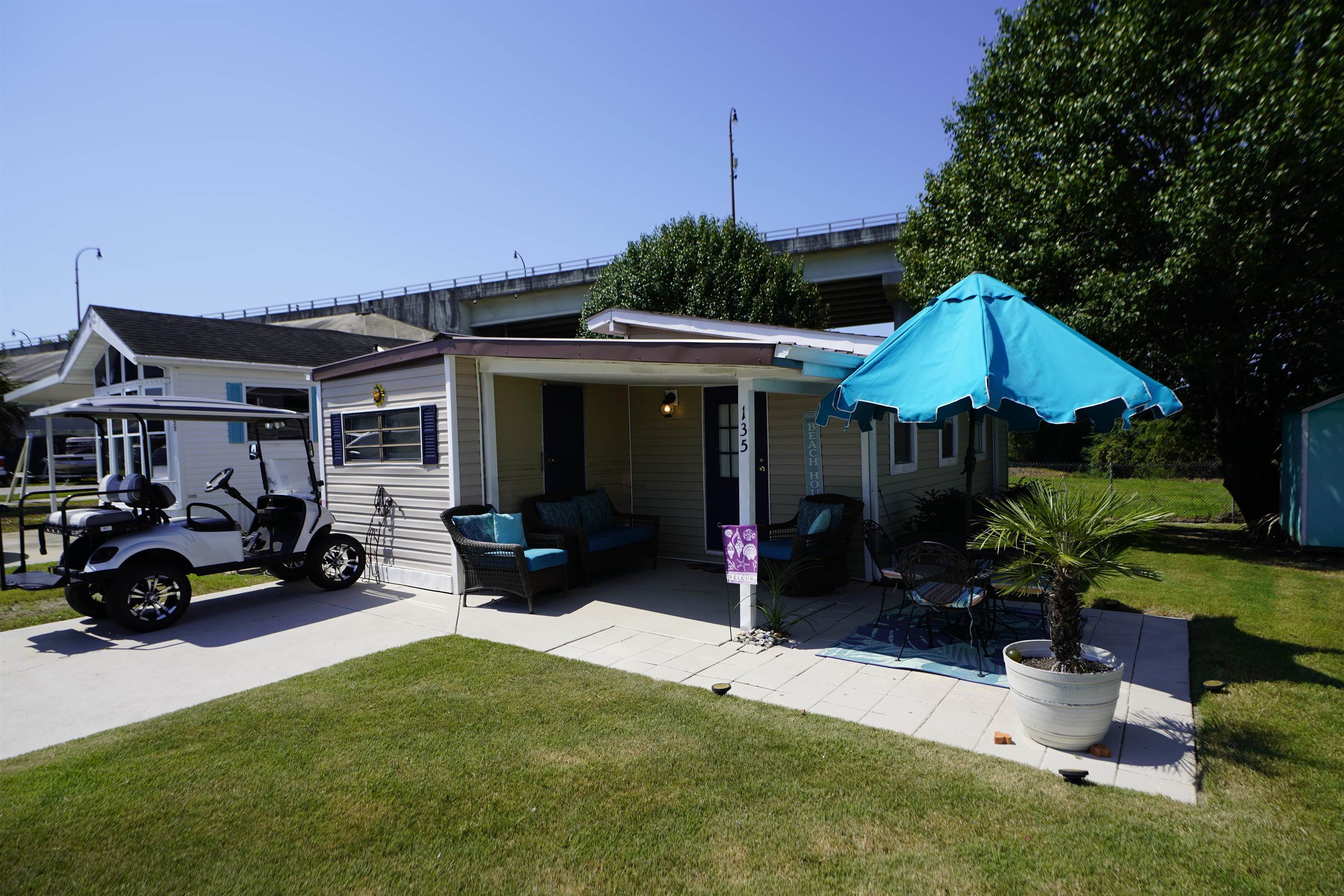 135 Riptide Circle Property Photo 1