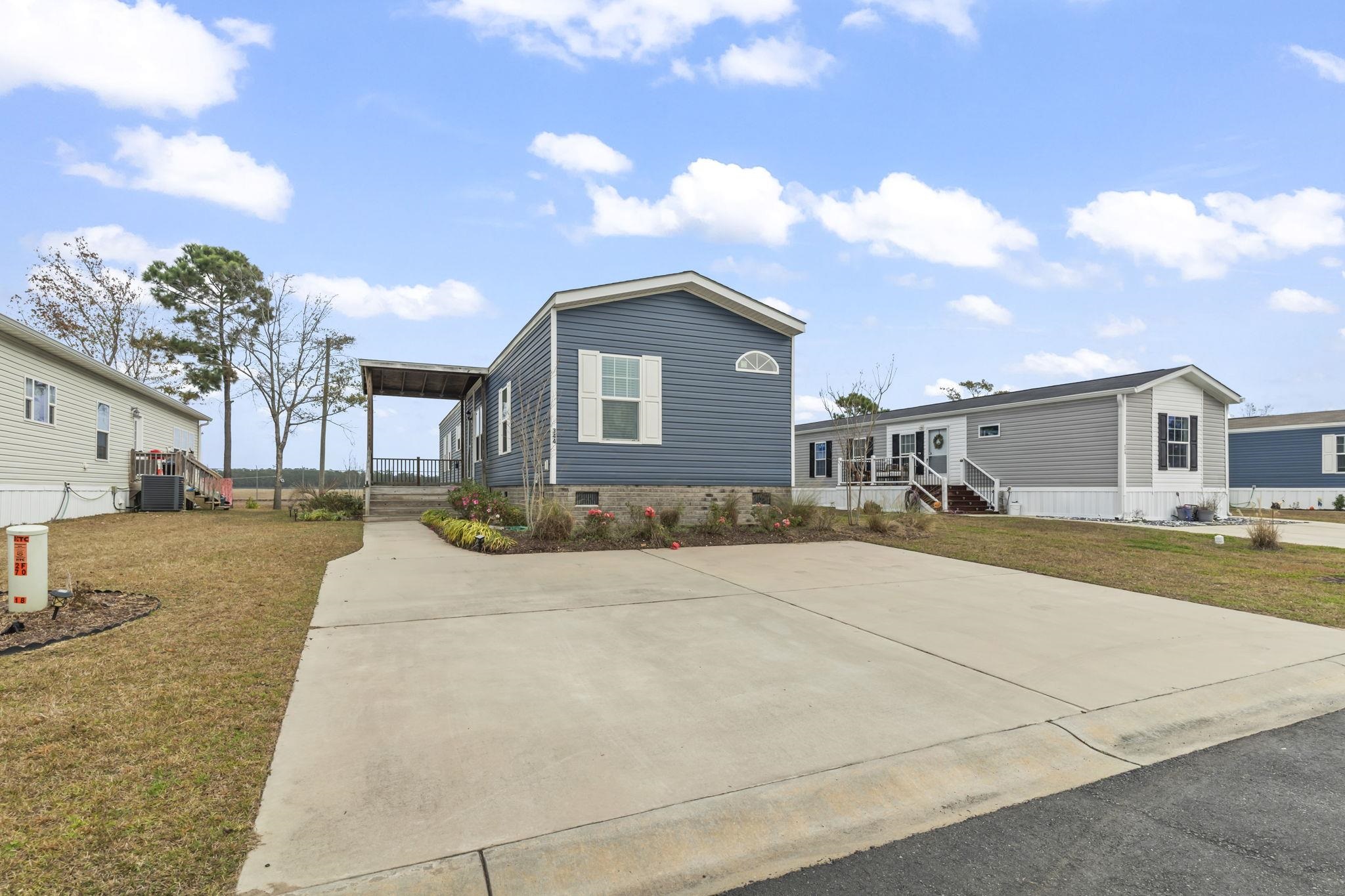 344 Hangar Ct. Property Photo 5