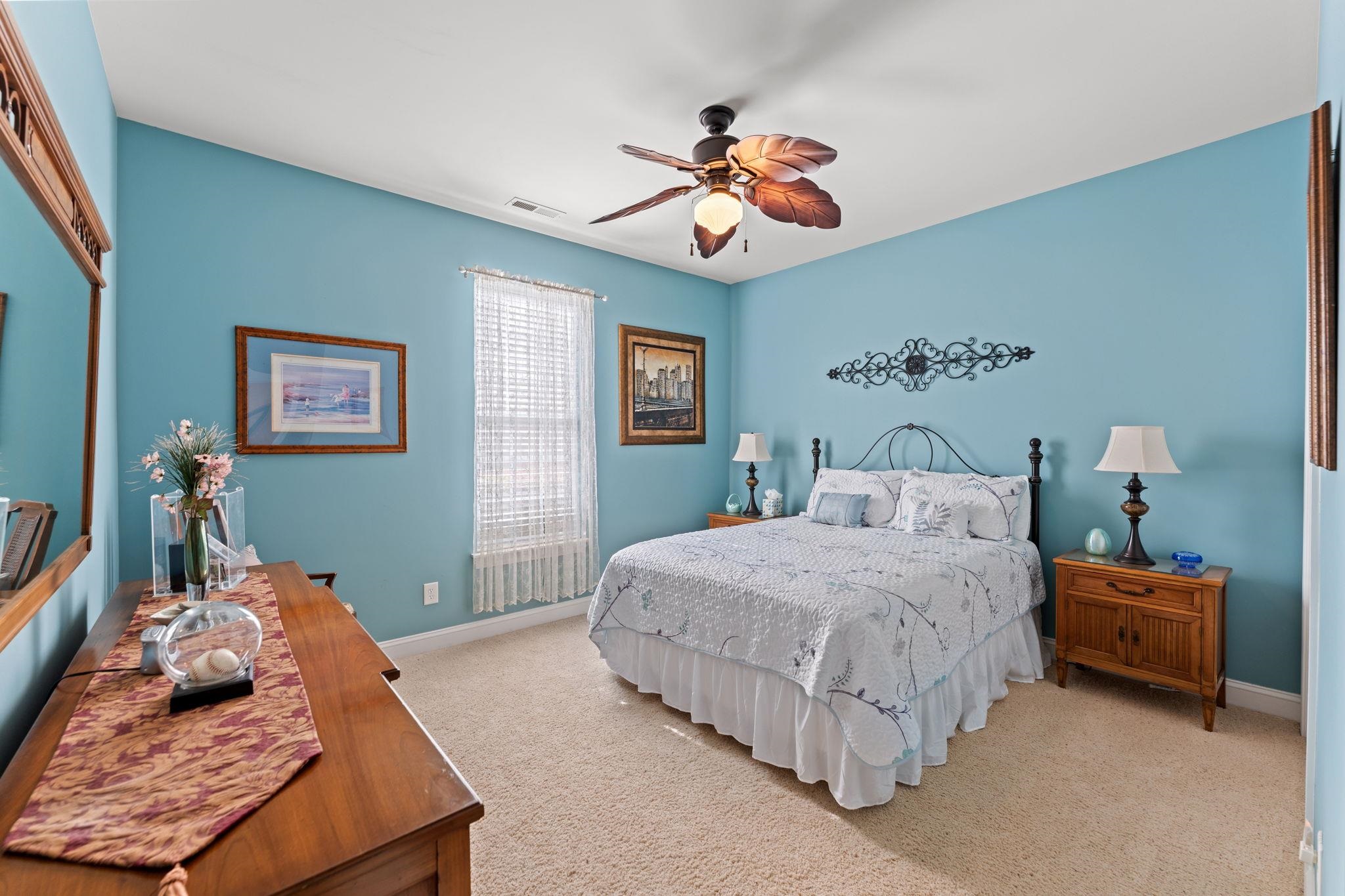 348 Kessinger Dr. Property Photo 18