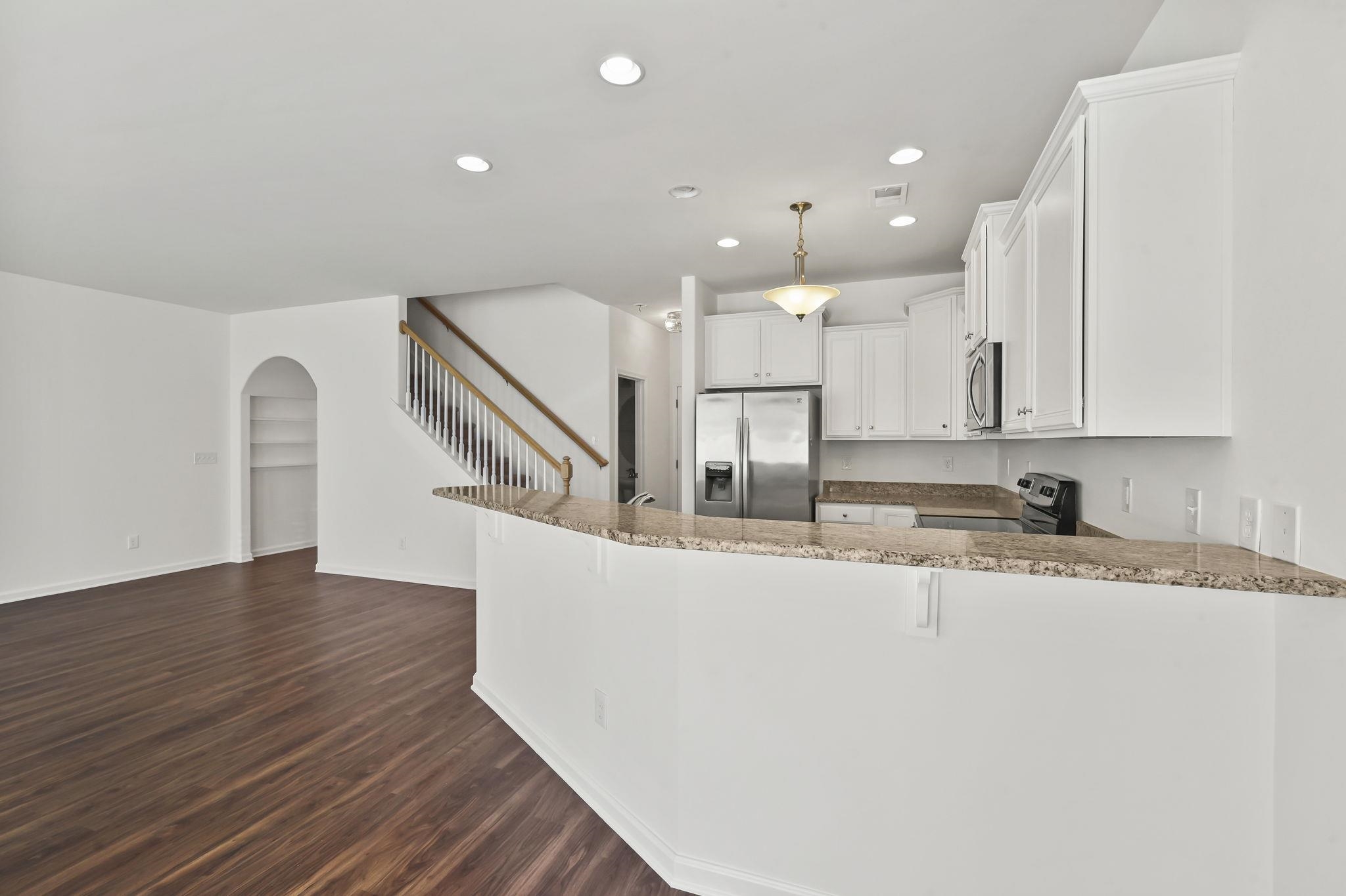 6806 De Lago Ct. Property Photo 6