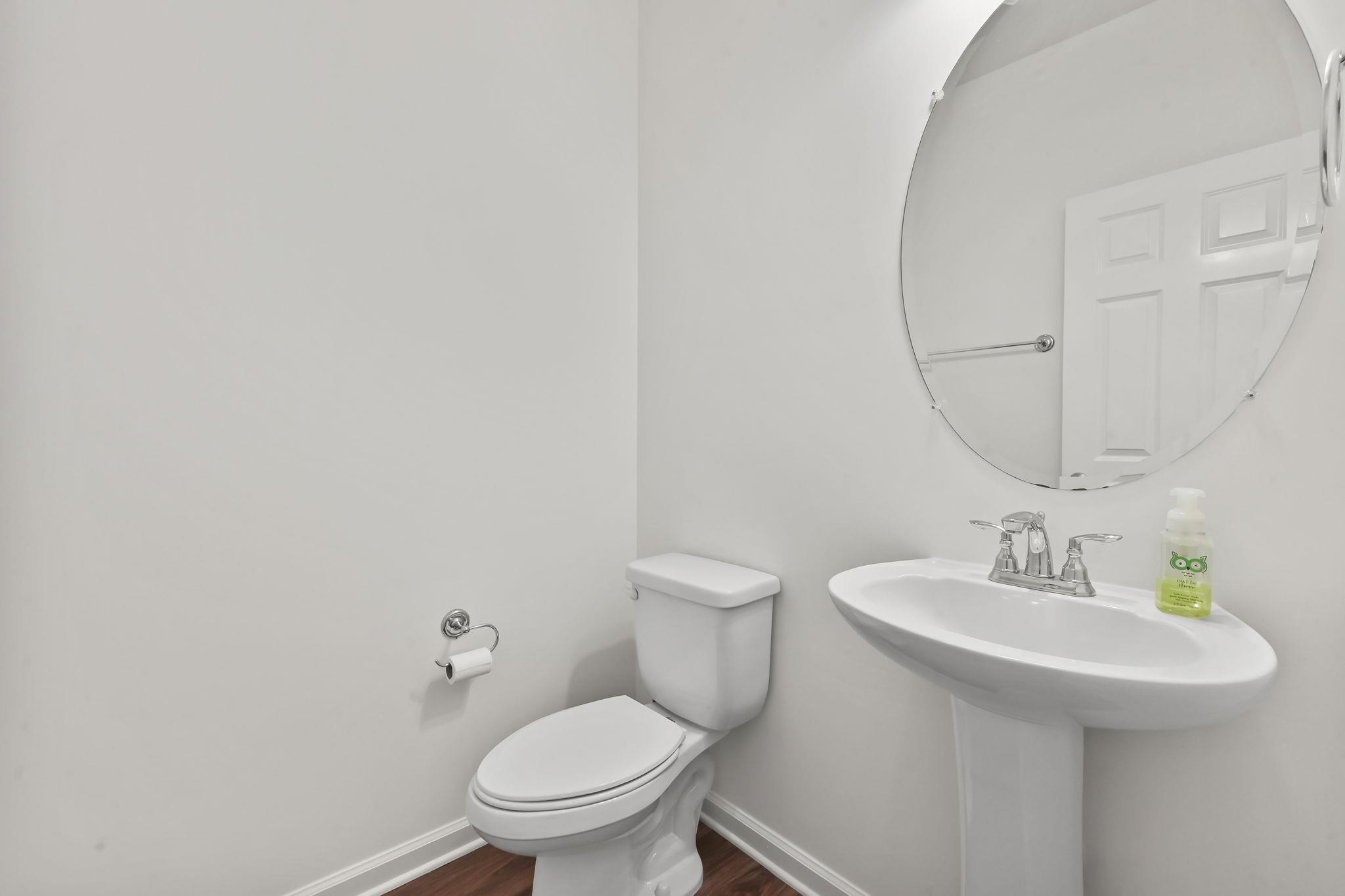 6806 De Lago Ct. Property Photo 13