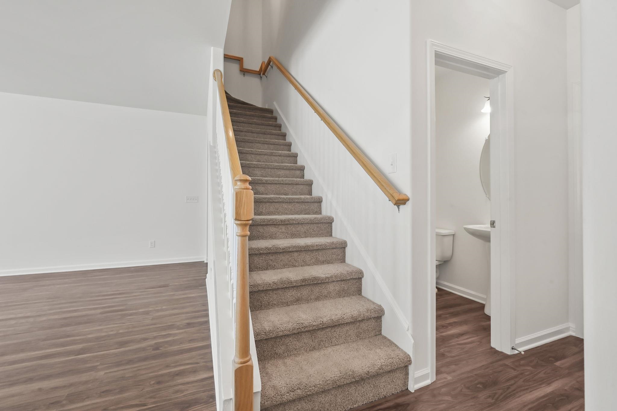 6806 De Lago Ct. Property Photo 14