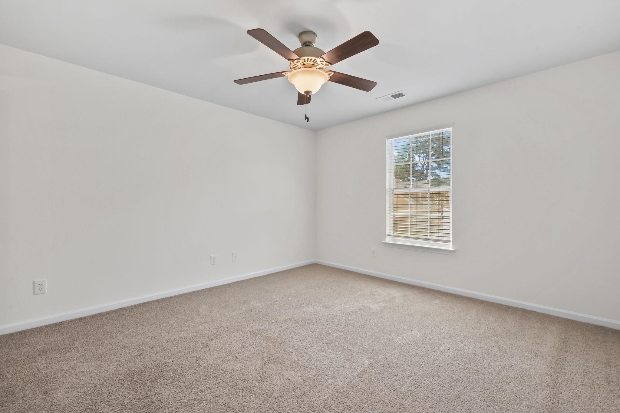 6806 De Lago Ct. Property Photo 24