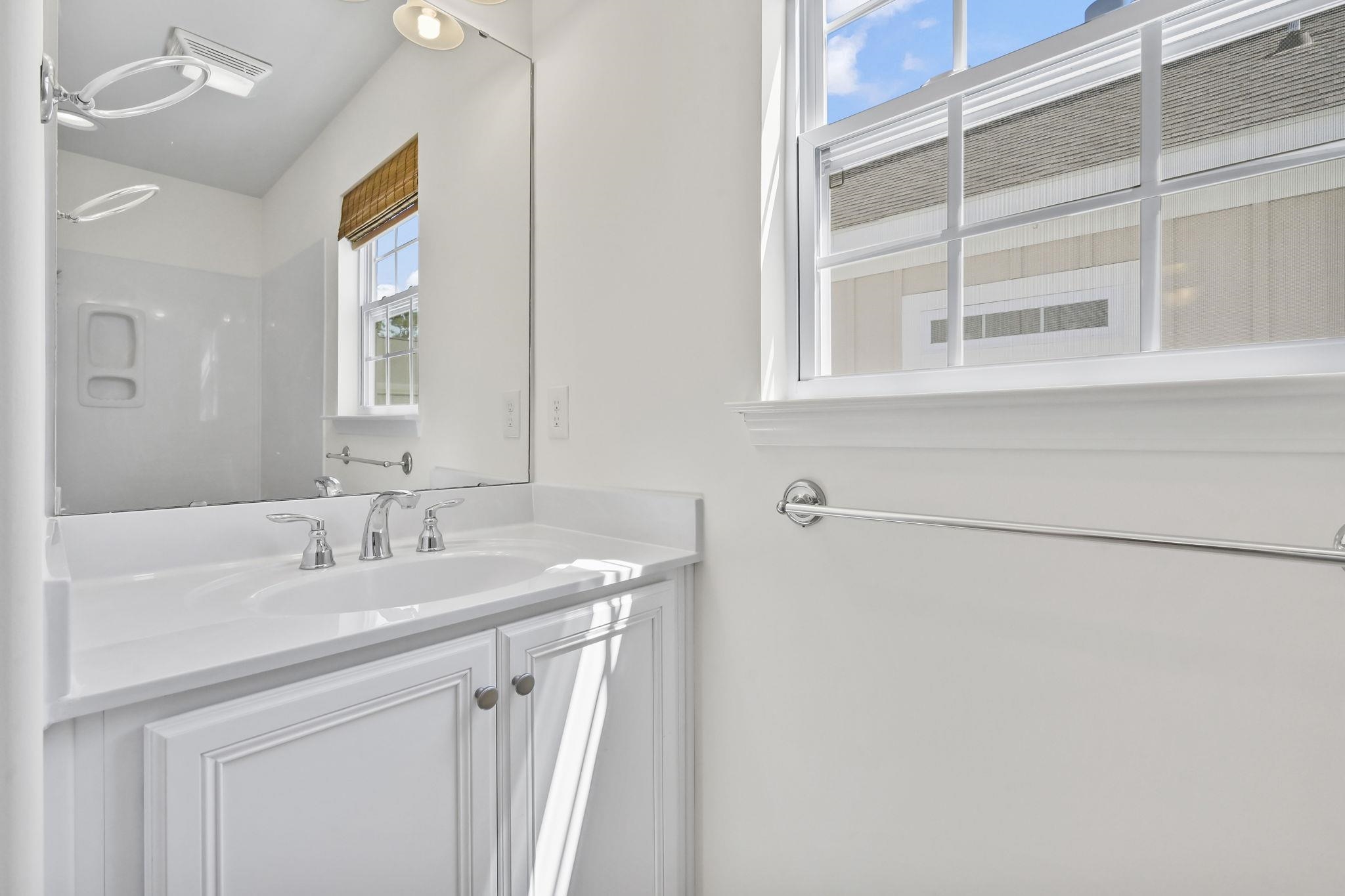 6806 De Lago Ct. Property Photo 27