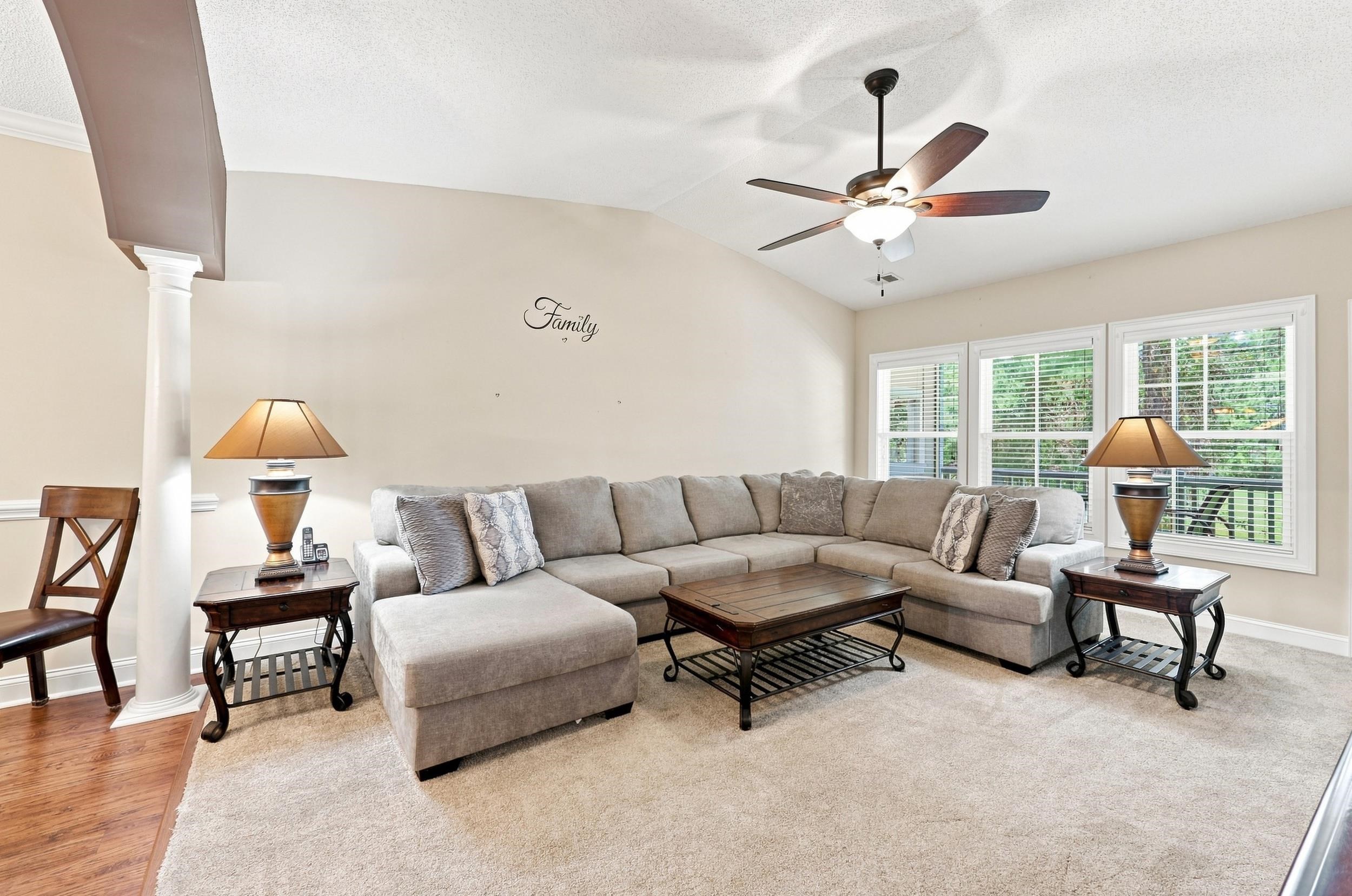 2450 Marsh Glen Dr. Property Photo 17