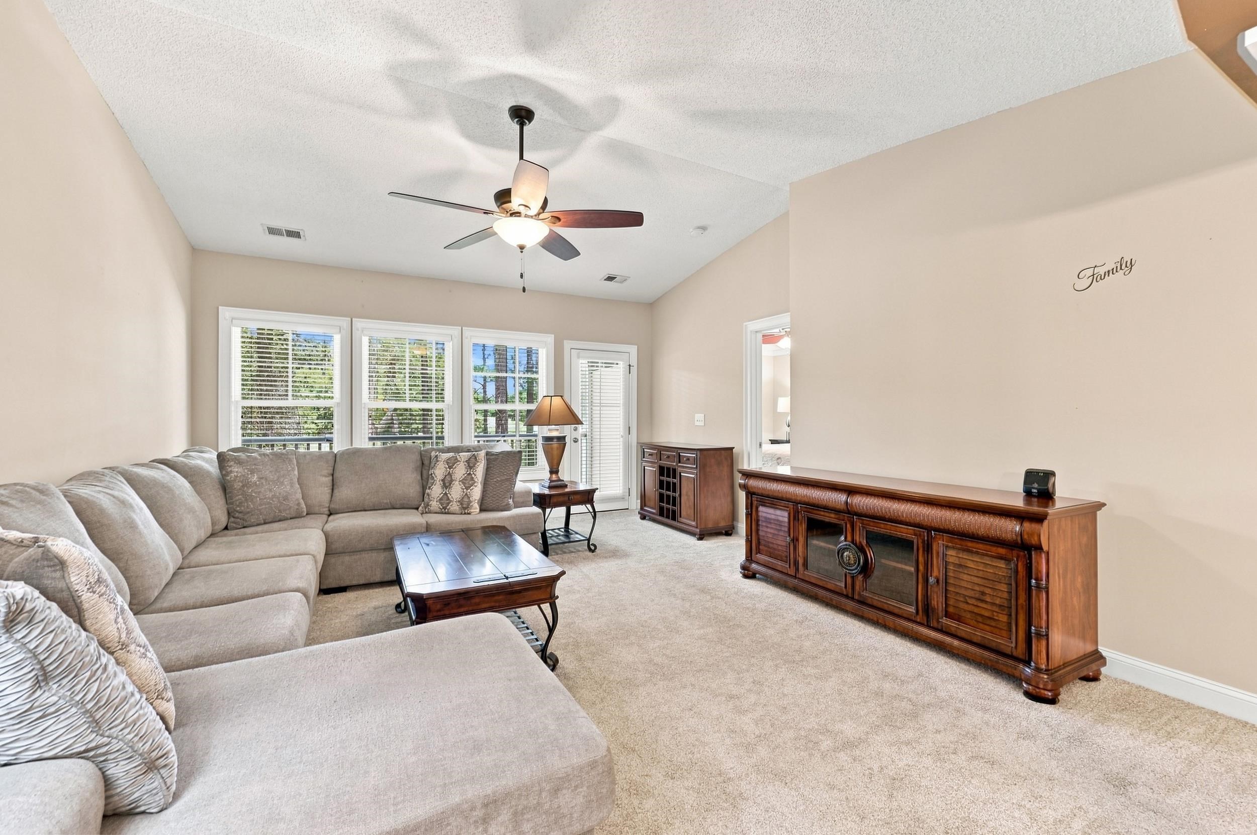 2450 Marsh Glen Dr. Property Photo 18