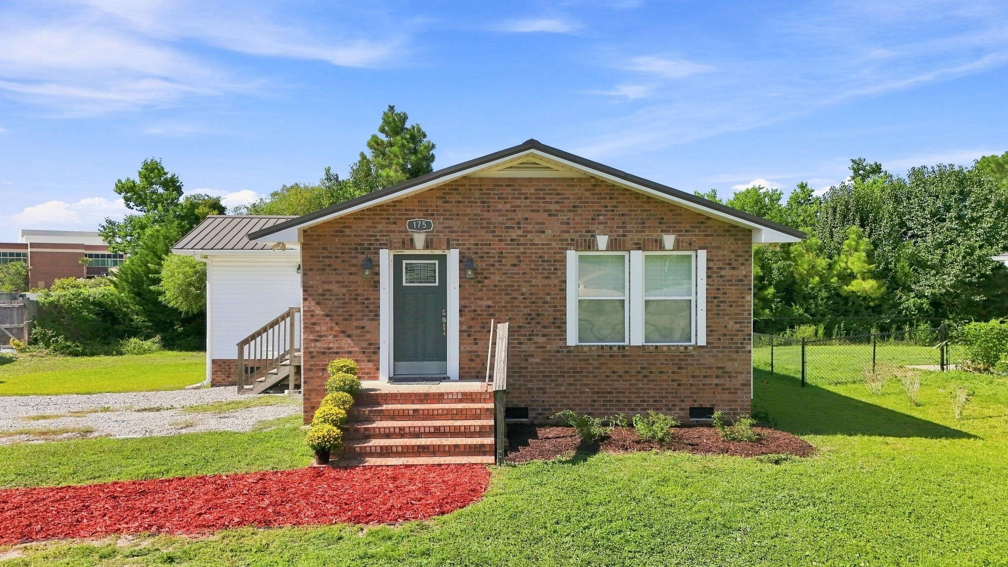 175 Cypress Ln. Property Photo 1
