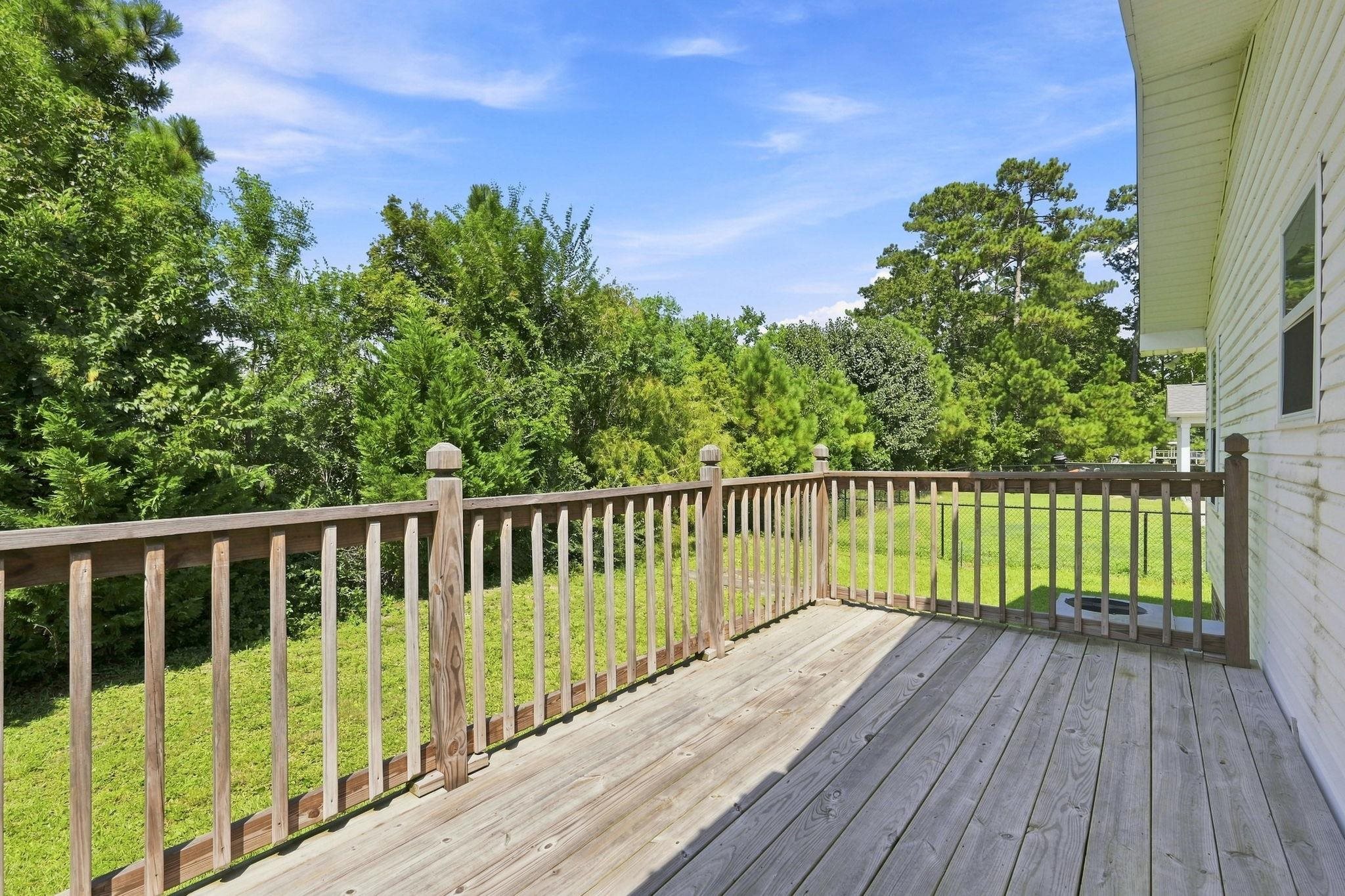 175 Cypress Ln. Property Photo 27
