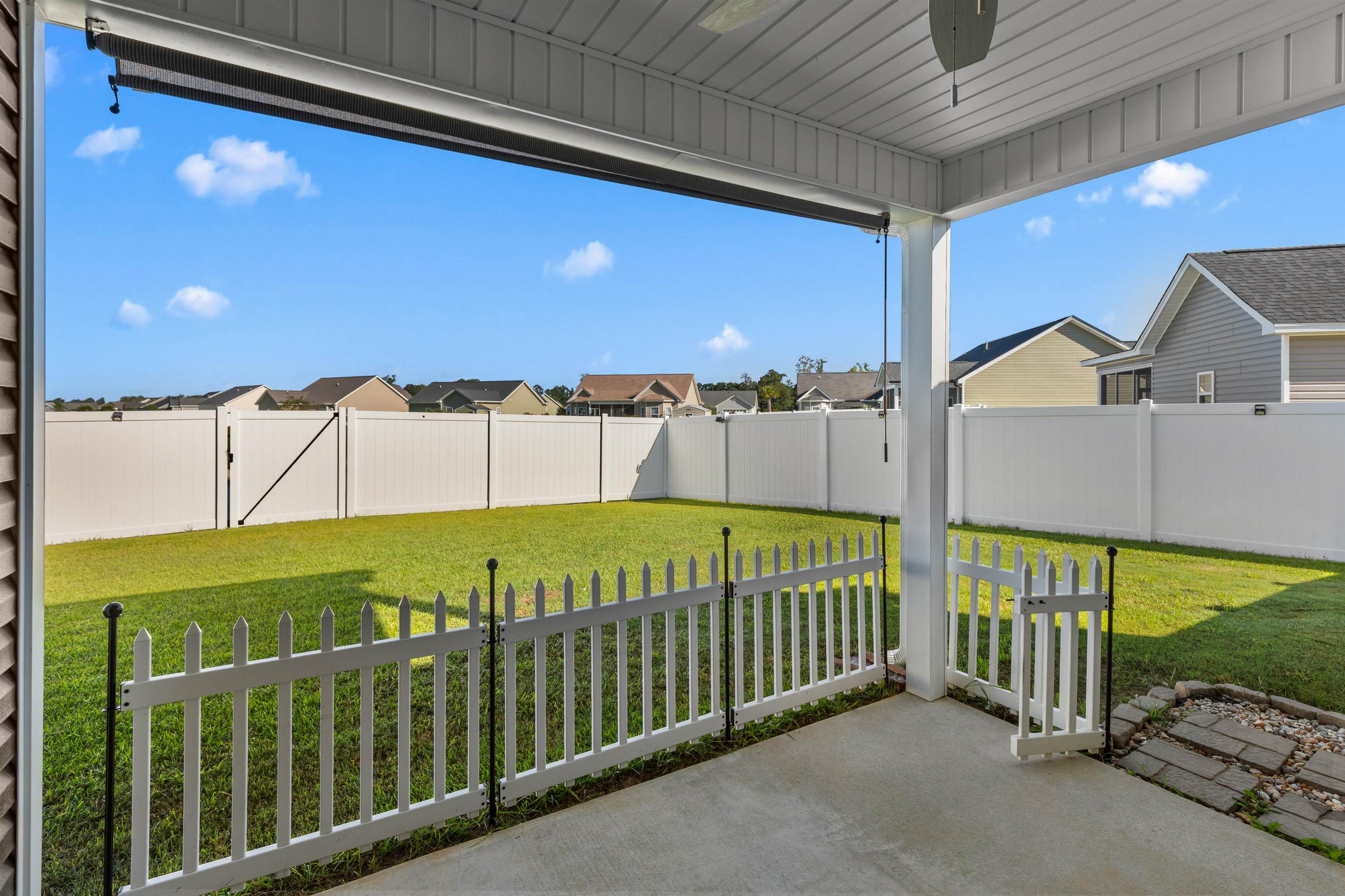 438 Shallow Cove Dr. Property Photo 37