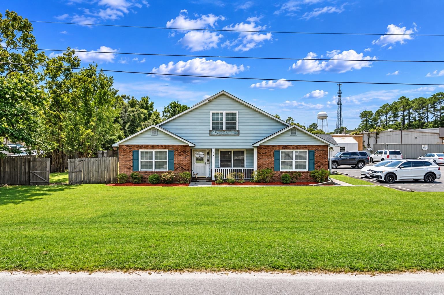 1013 Surf Pine Dr. Property Photo 1