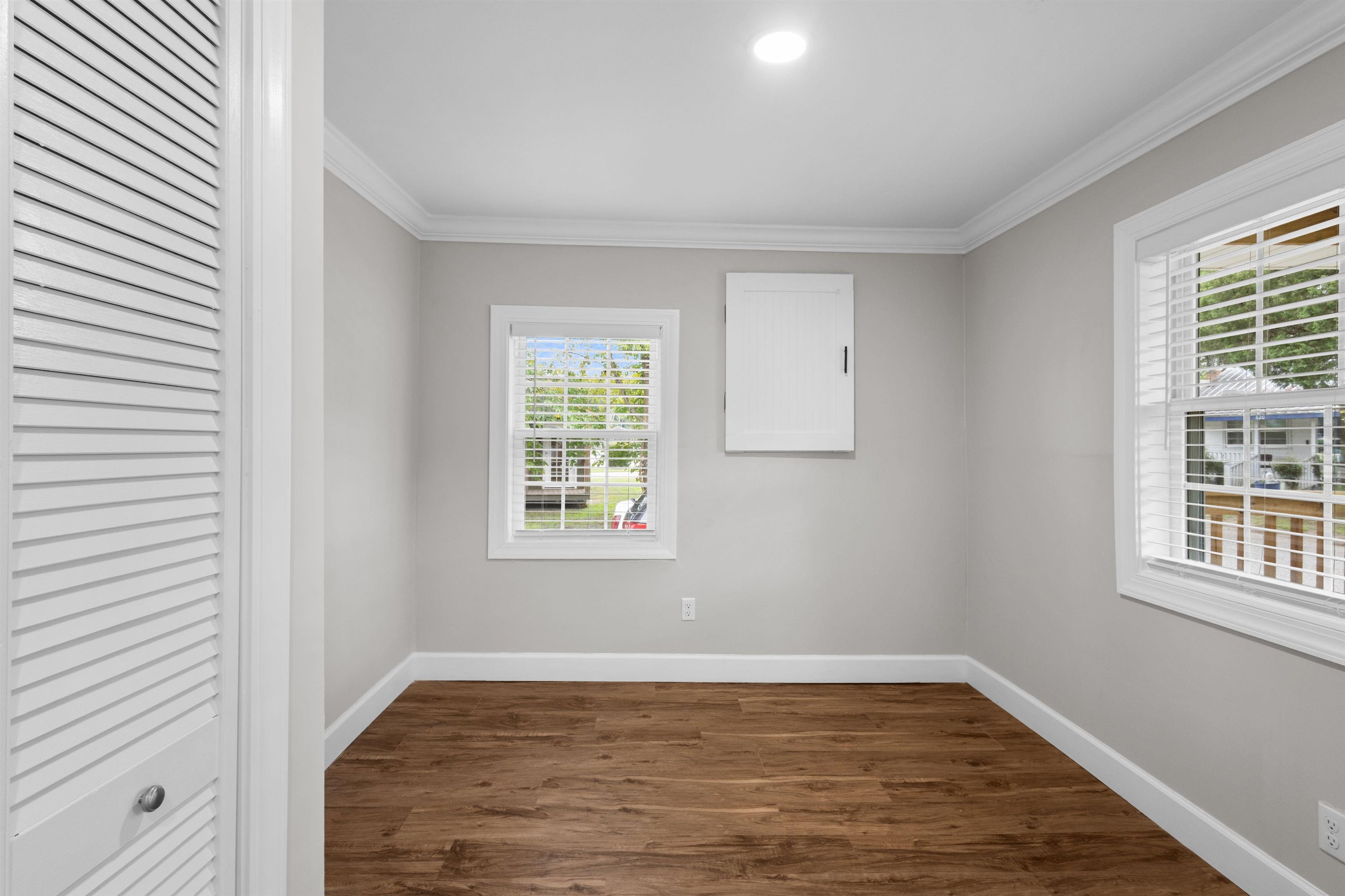 817 Simmons St. Property Photo 5