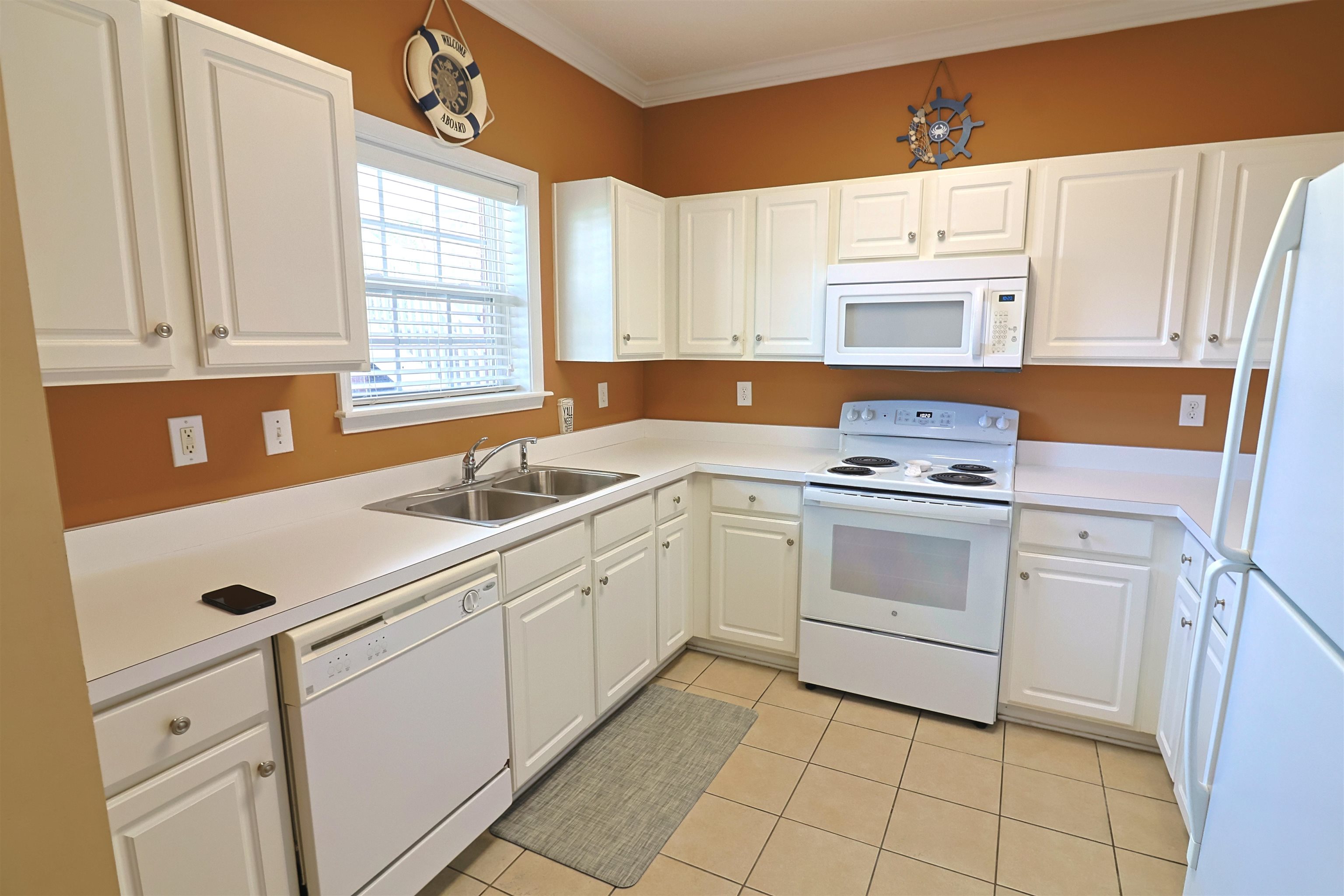 6203 Catalina Dr. Property Photo 6