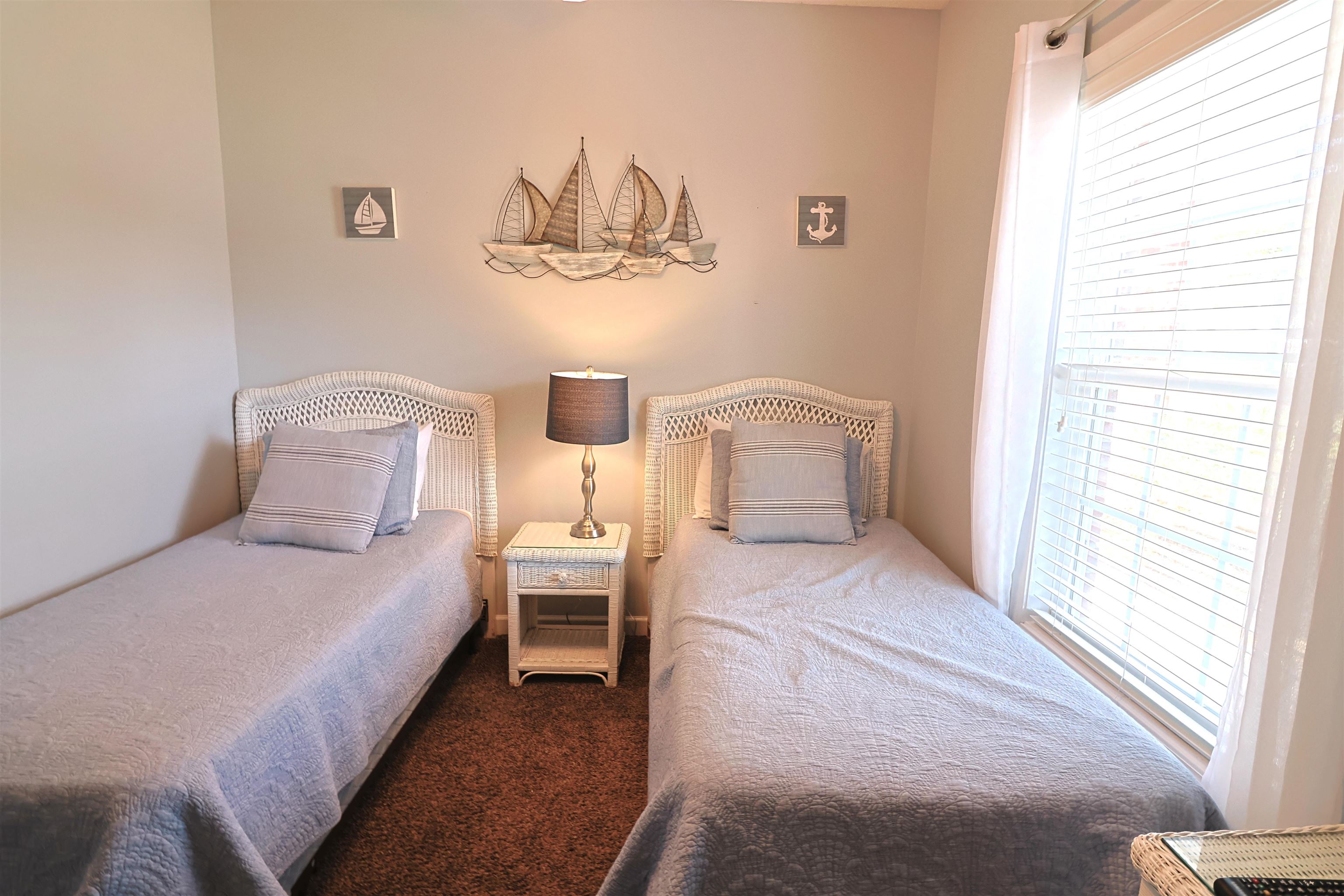 6203 Catalina Dr. Property Photo 14