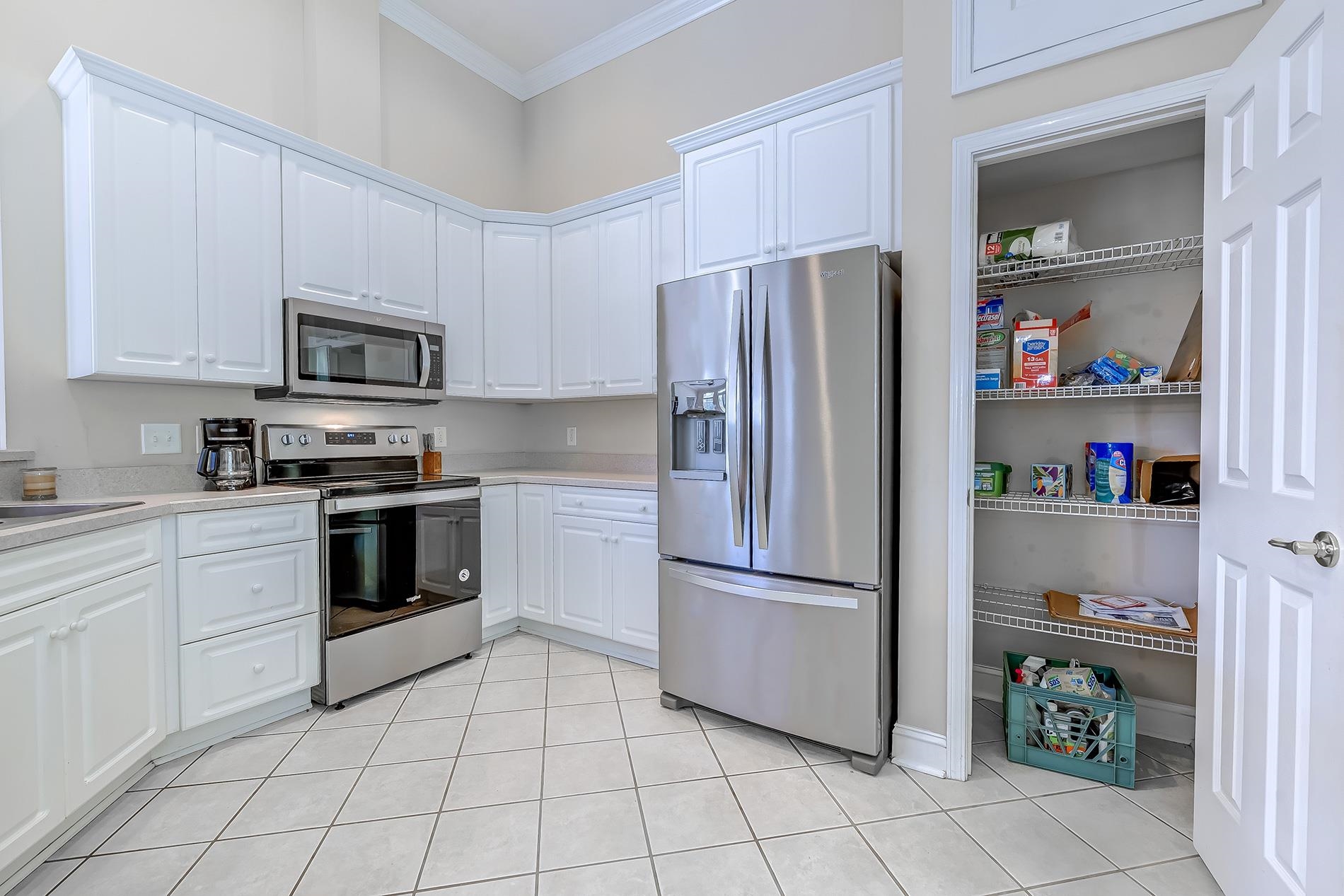 1022 Dublin Dr. Property Photo 20