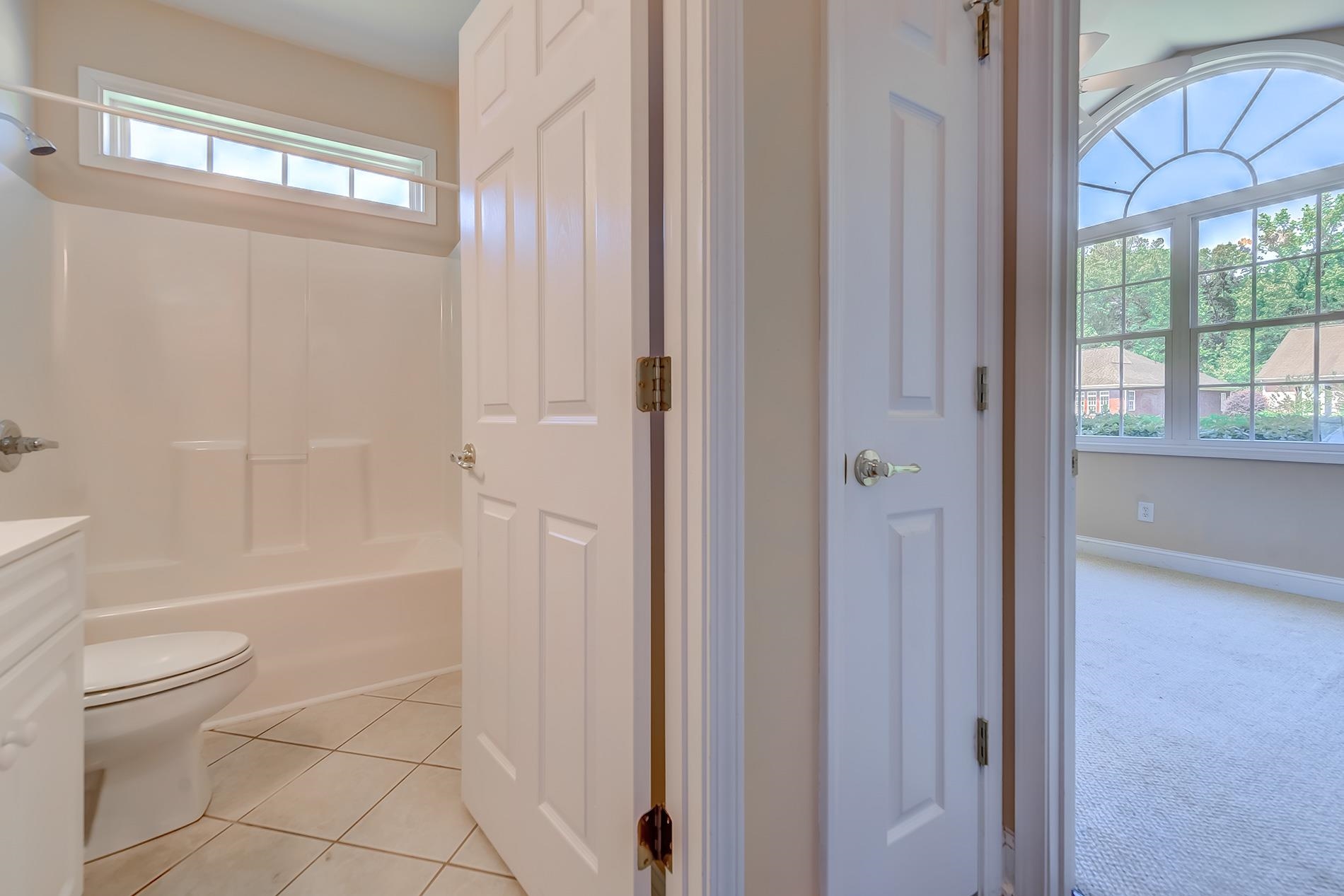 1022 Dublin Dr. Property Photo 24