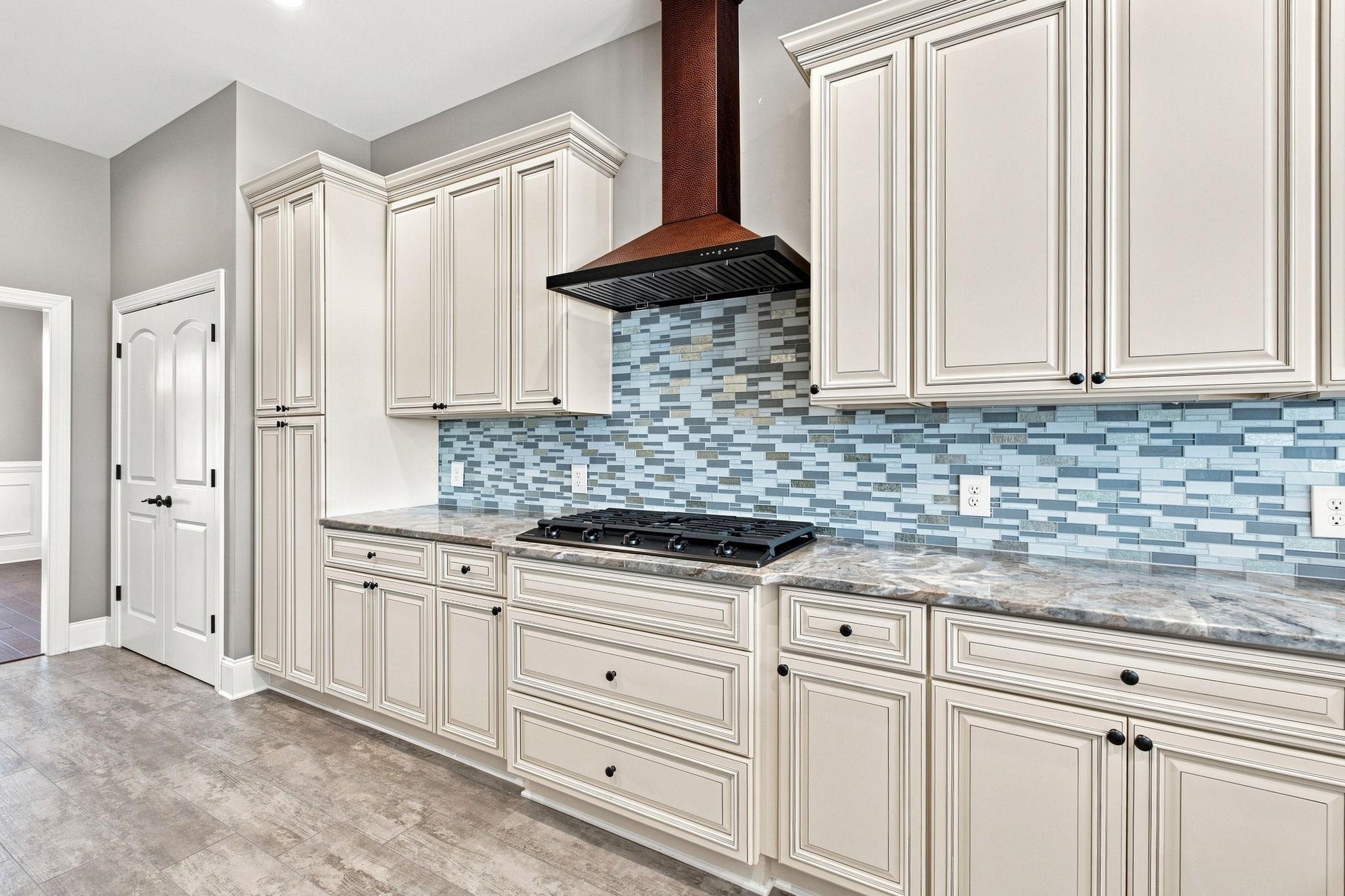 369 Saint Julian Ln. Property Photo 12