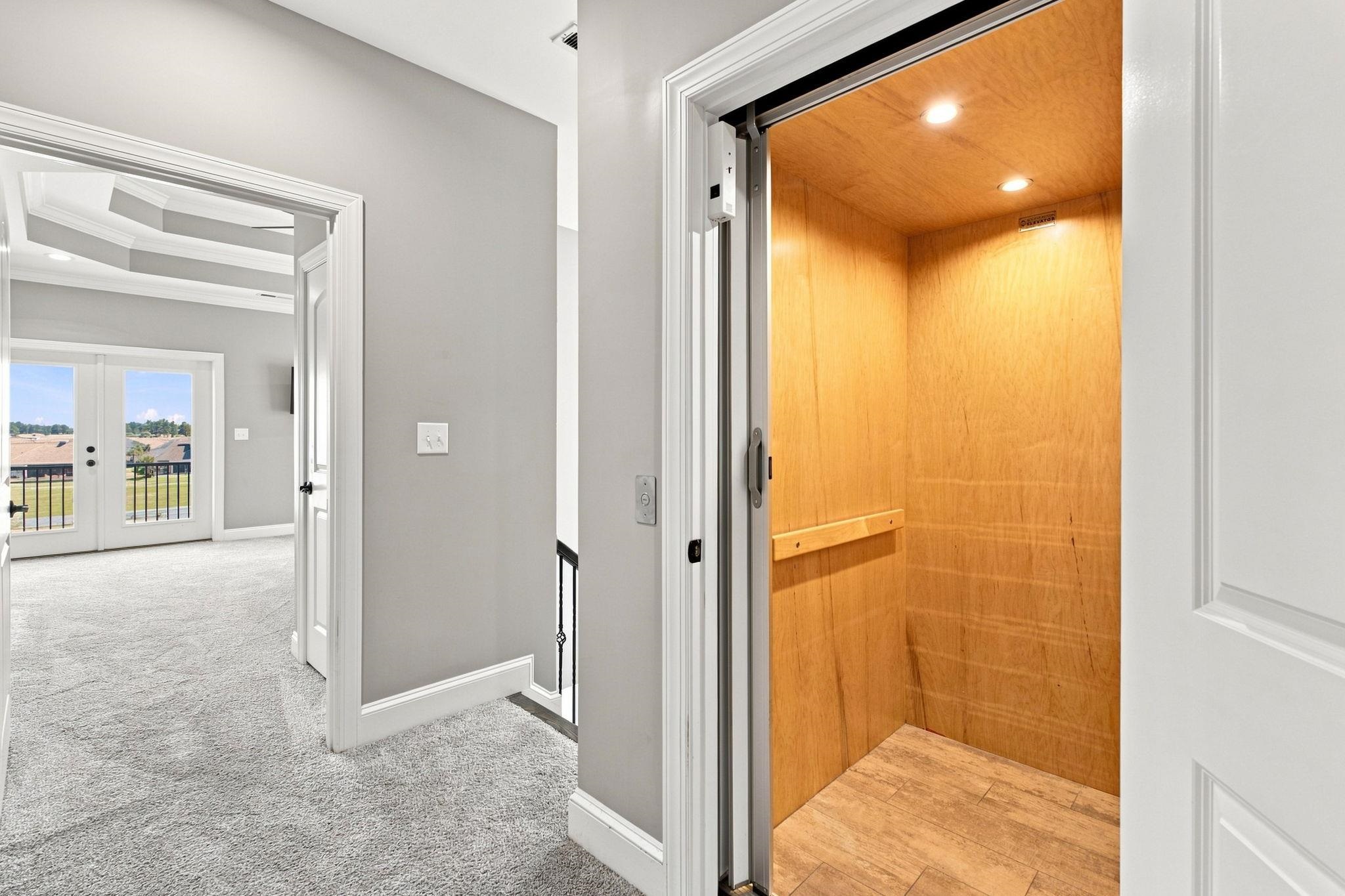 369 Saint Julian Ln. Property Photo 26
