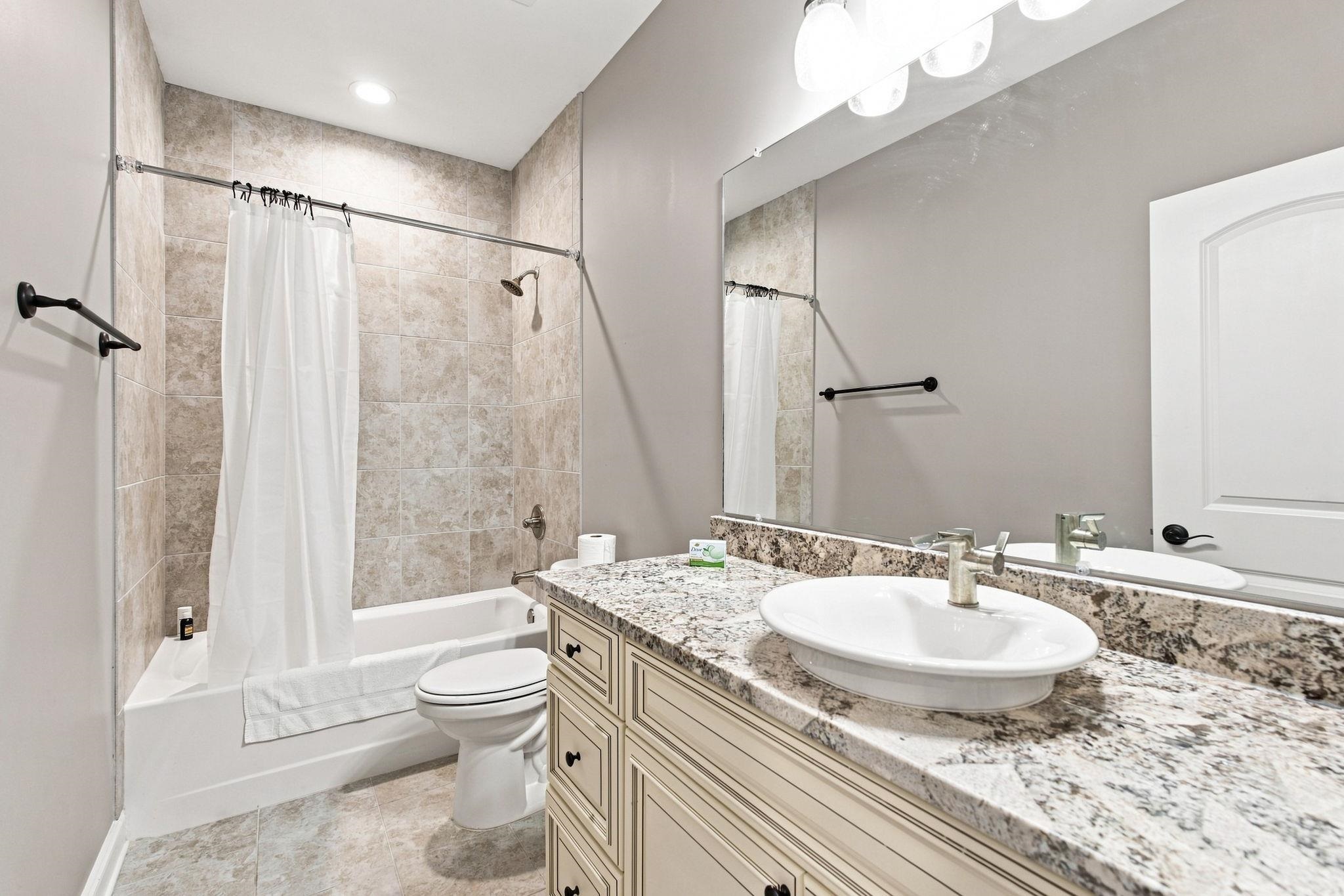 369 Saint Julian Ln. Property Photo 37