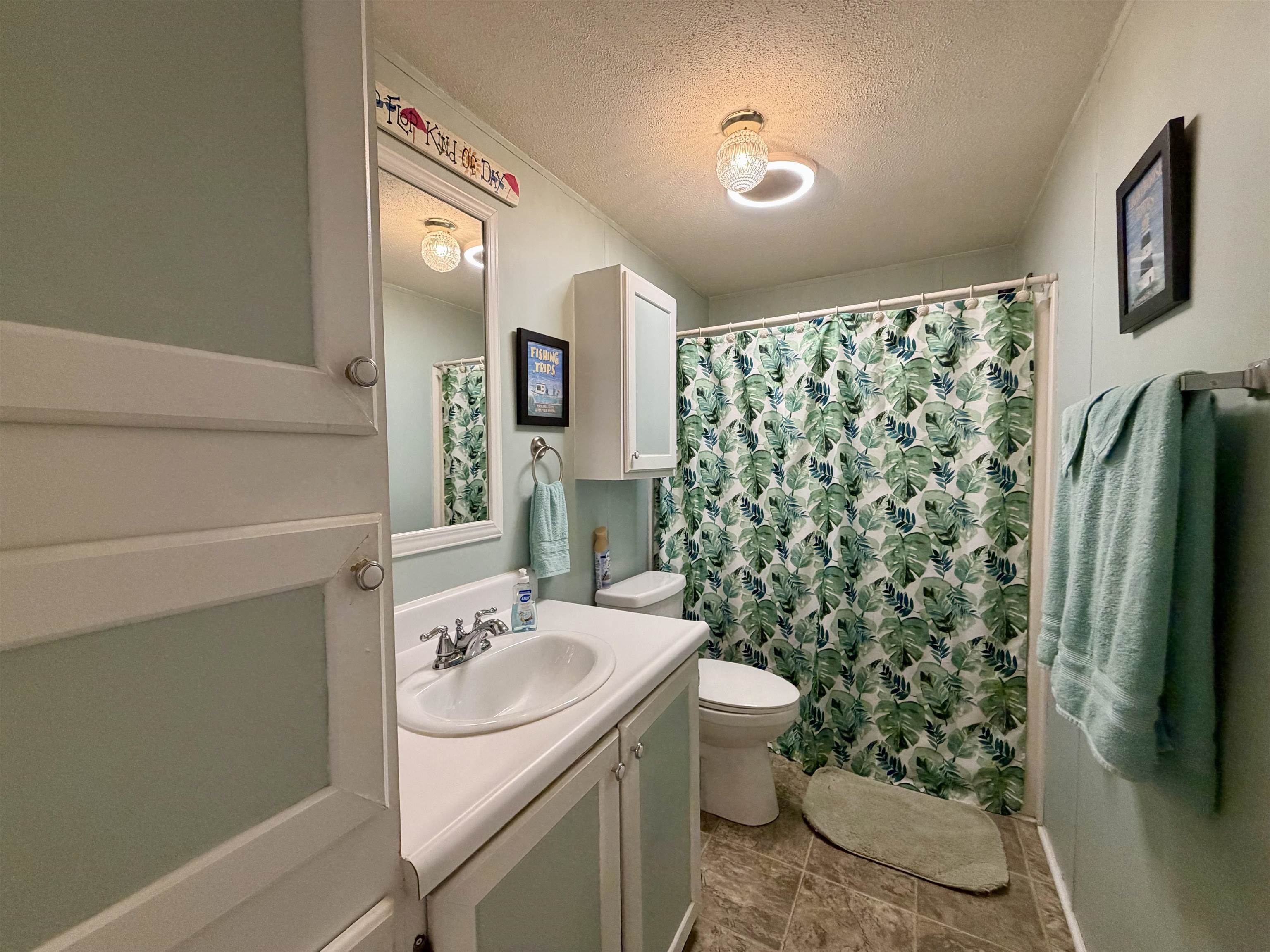 218 Dixon Rd. Property Photo 10