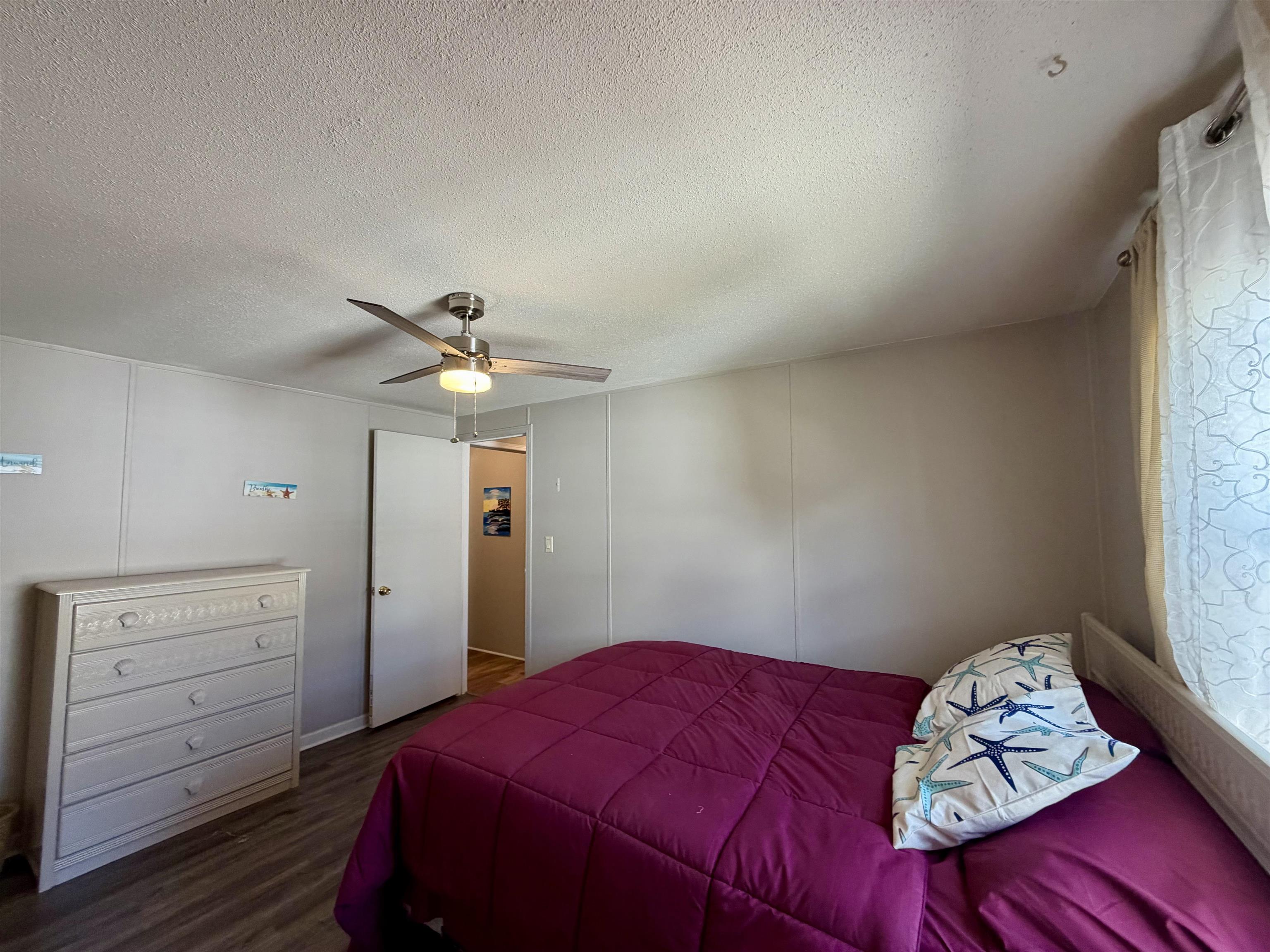 218 Dixon Rd. Property Photo 12