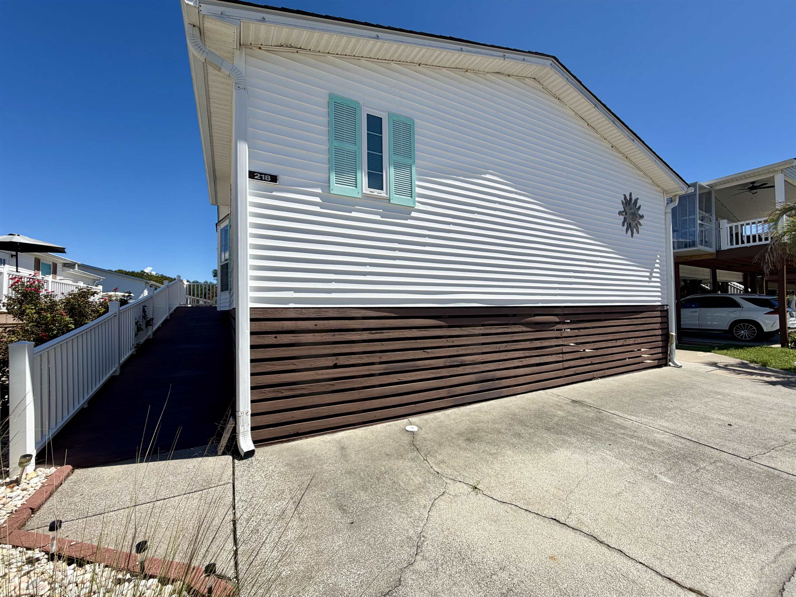 218 Dixon Rd. Property Photo 34
