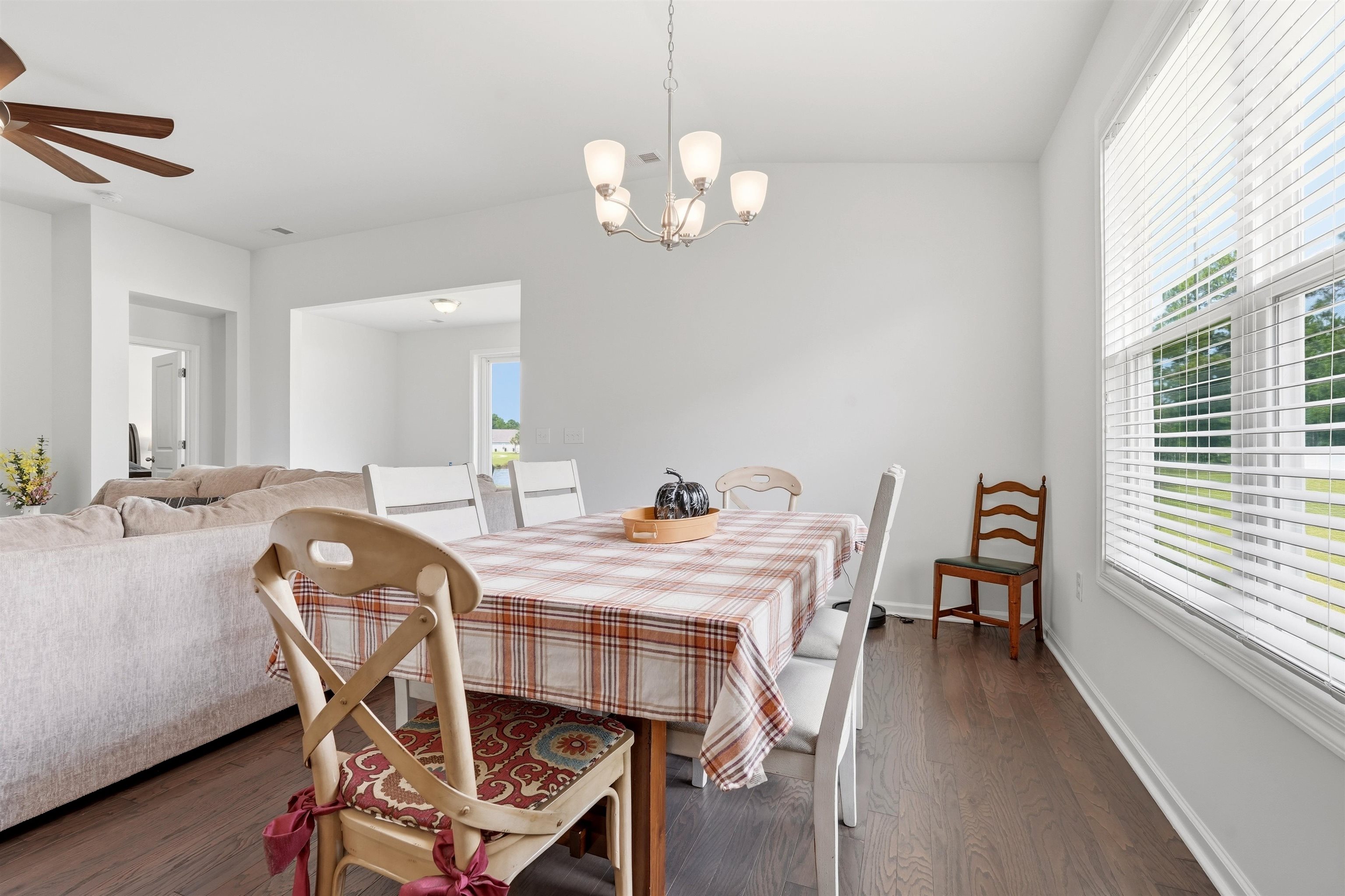 396 Firenze Loop Property Photo 8
