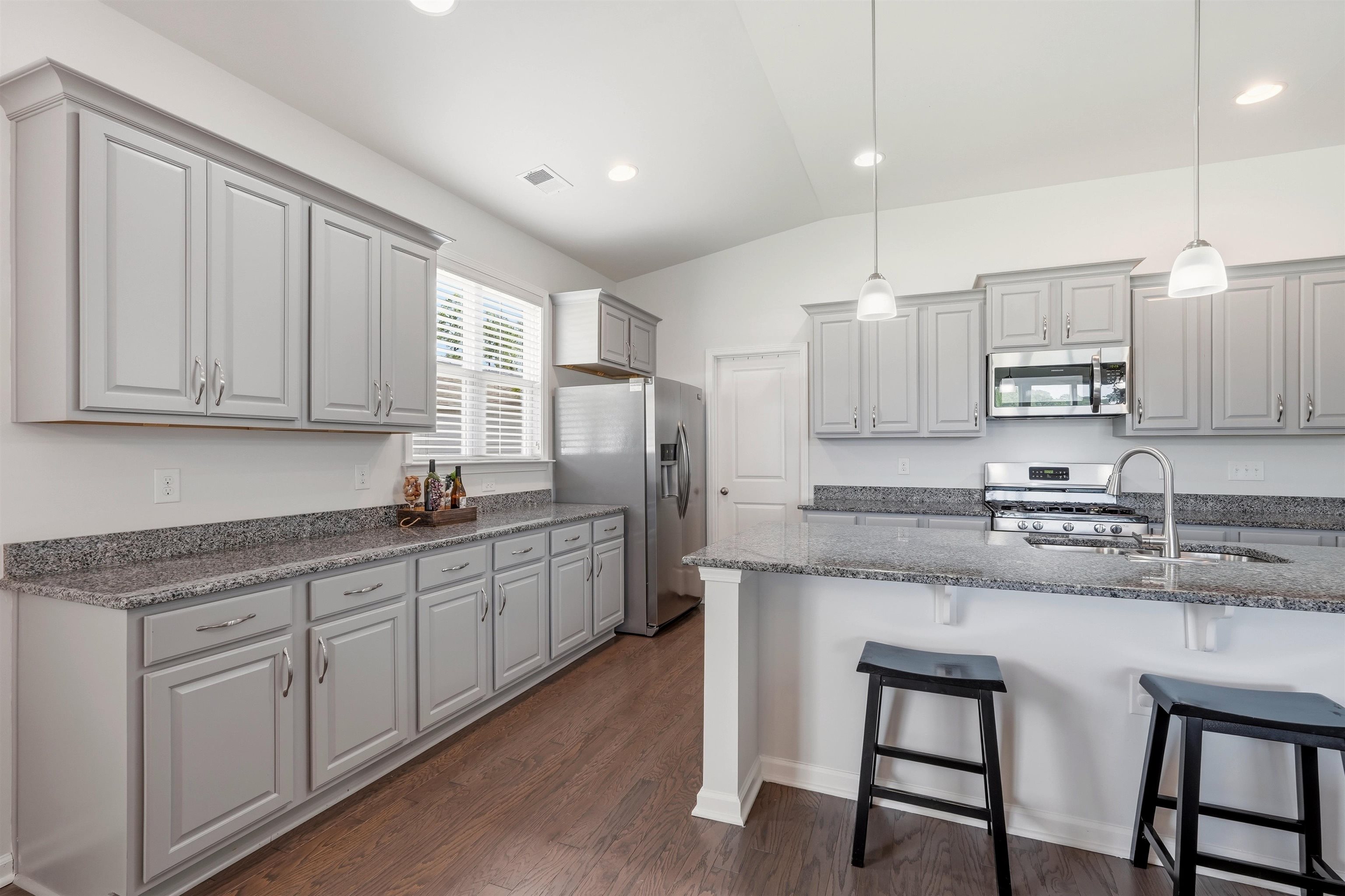 396 Firenze Loop Property Photo 10