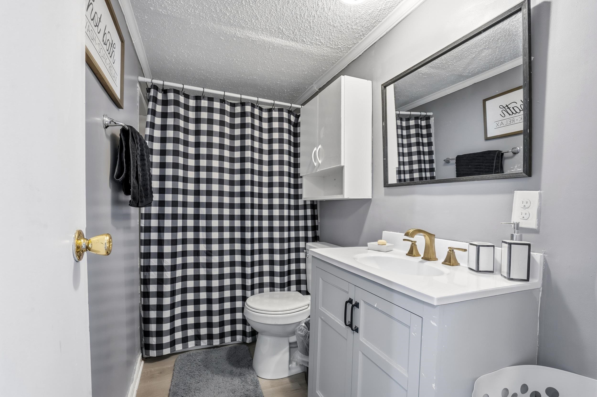 3802 Stern Dr. Property Photo 11