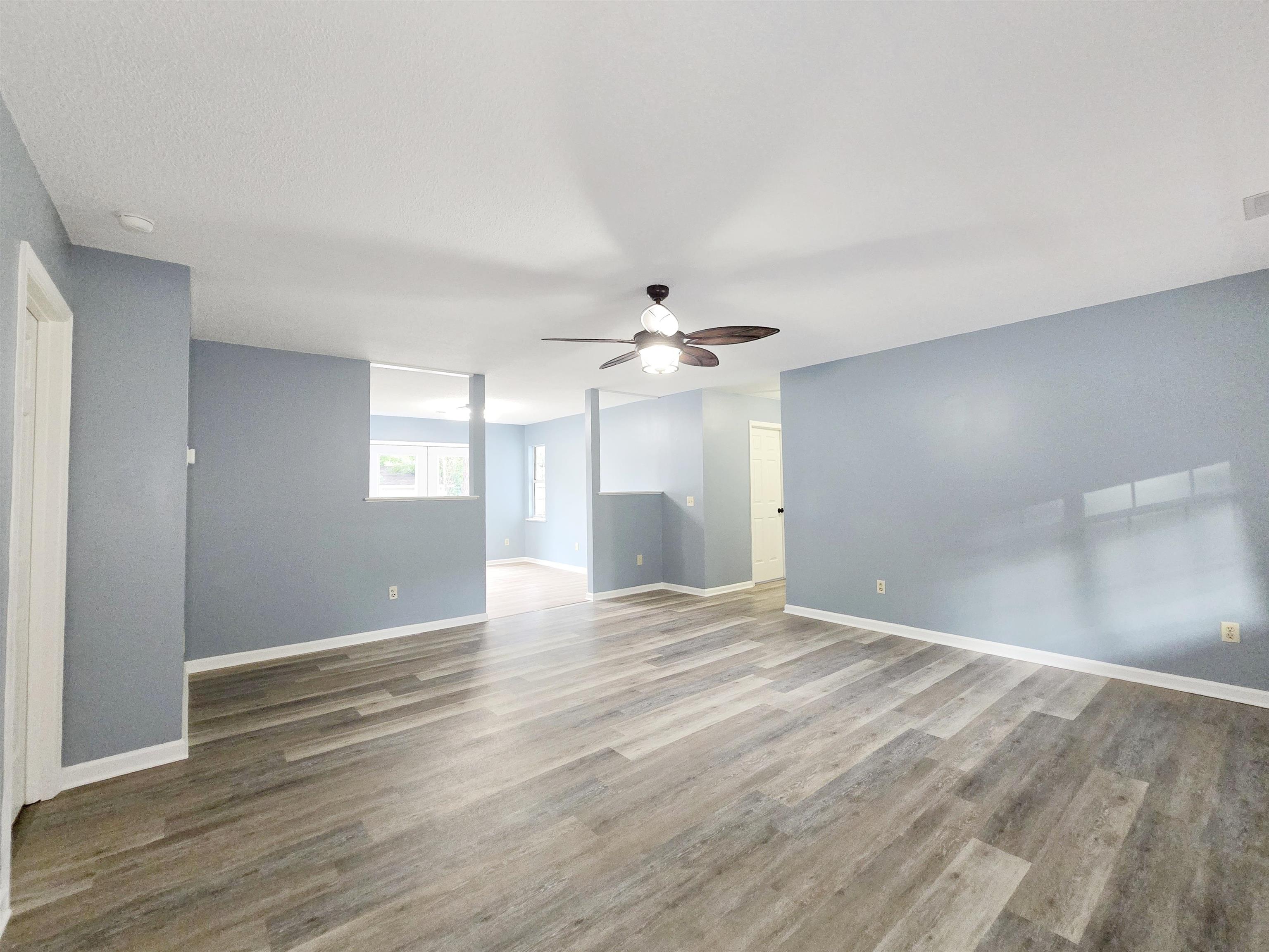 1208 Elm St. Property Photo 27