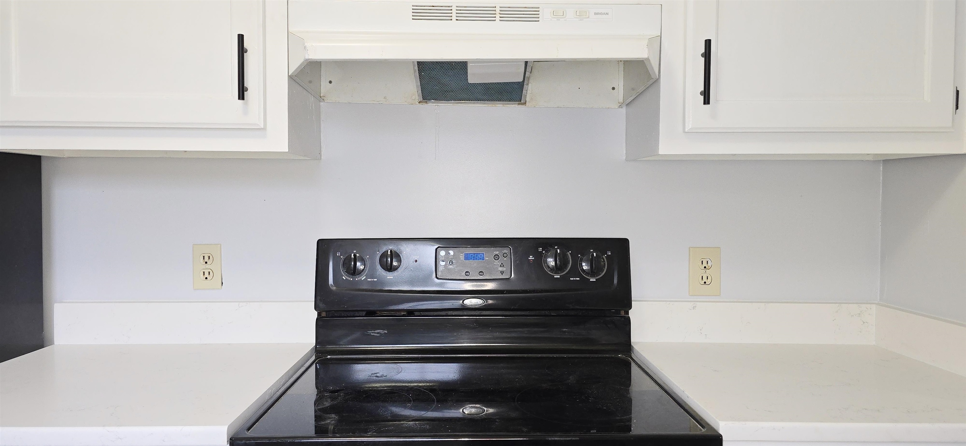 1208 Elm St. Property Photo 33