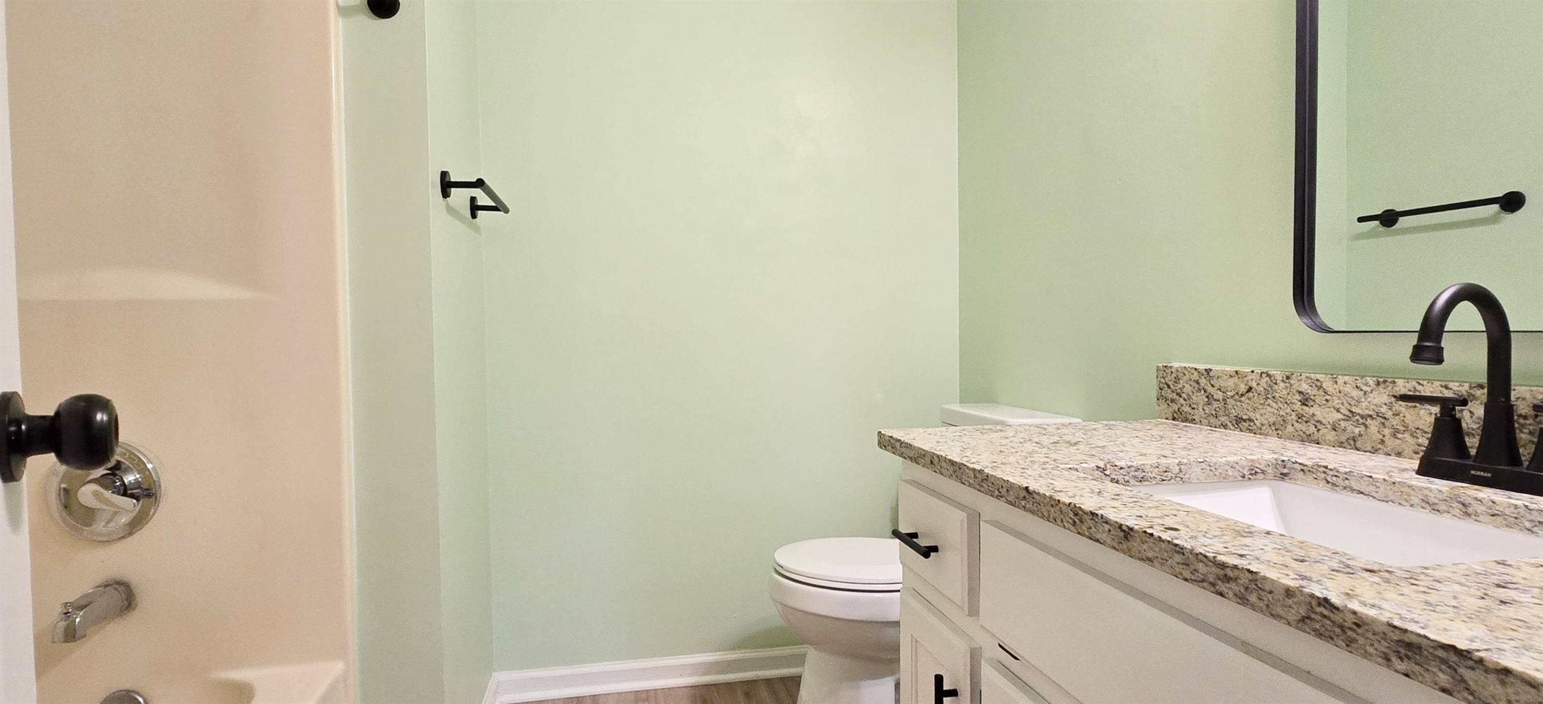 1208 Elm St. Property Photo 35