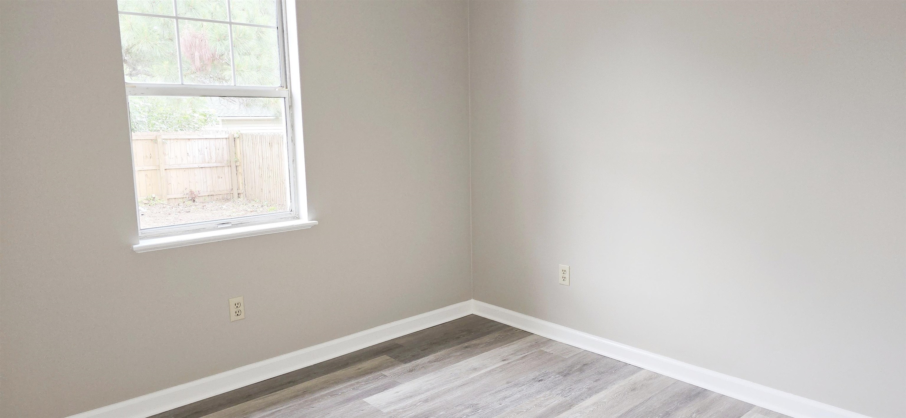 1208 Elm St. Property Photo 37