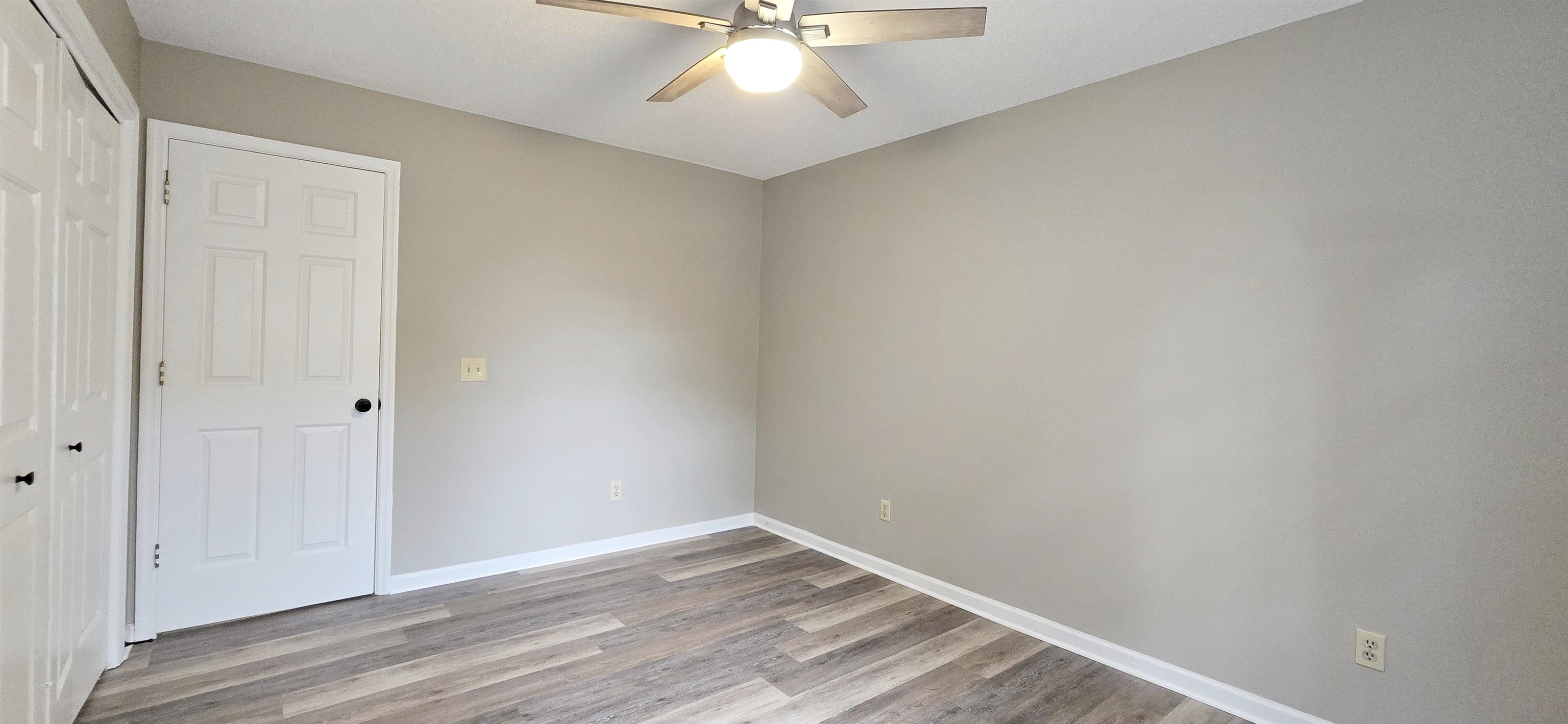 1208 Elm St. Property Photo 38