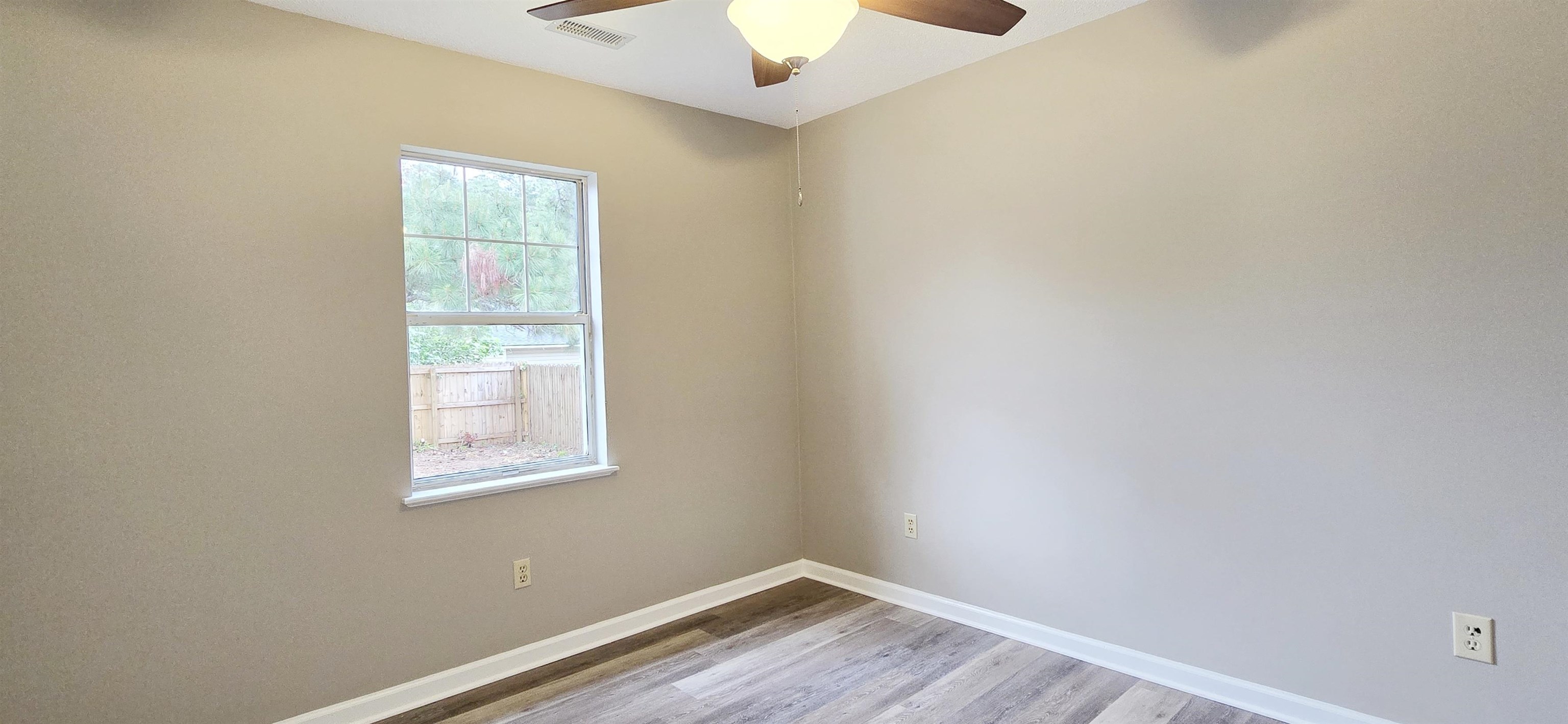 1208 Elm St. Property Photo 41
