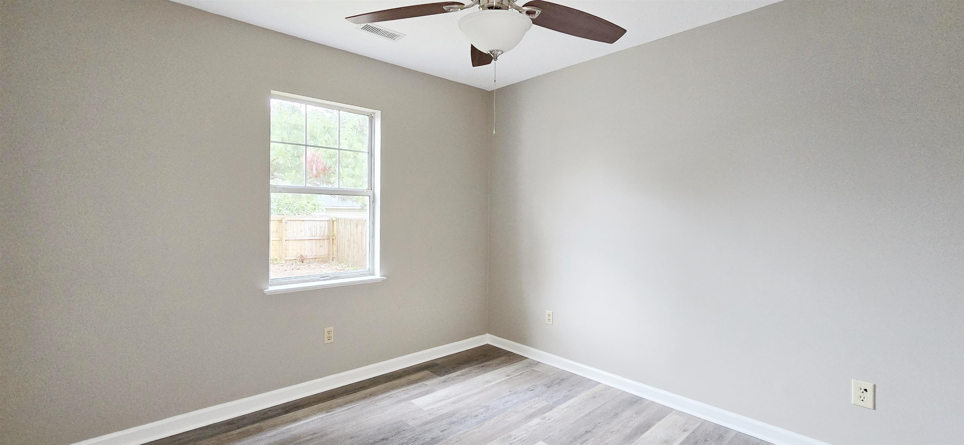 1208 Elm St. Property Photo 42