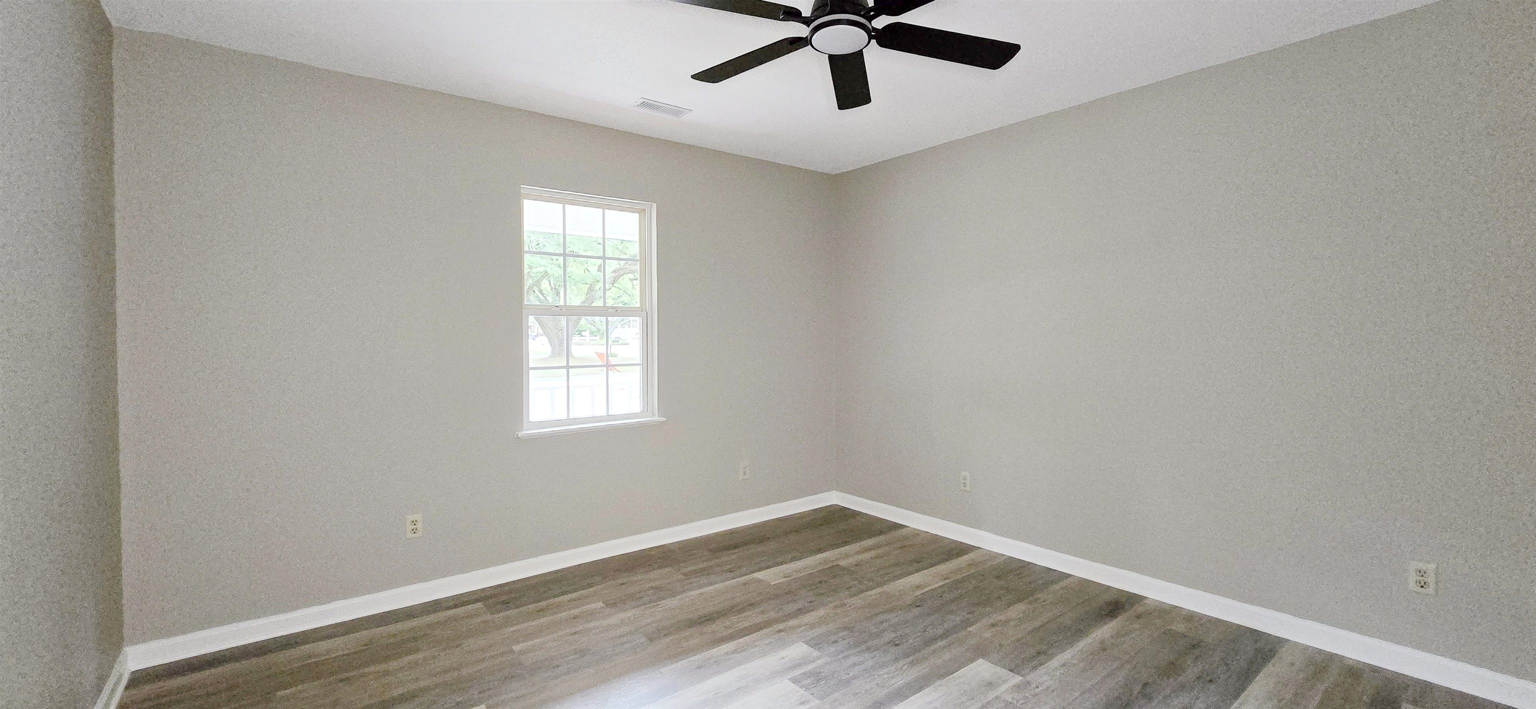 1208 Elm St. Property Photo 49