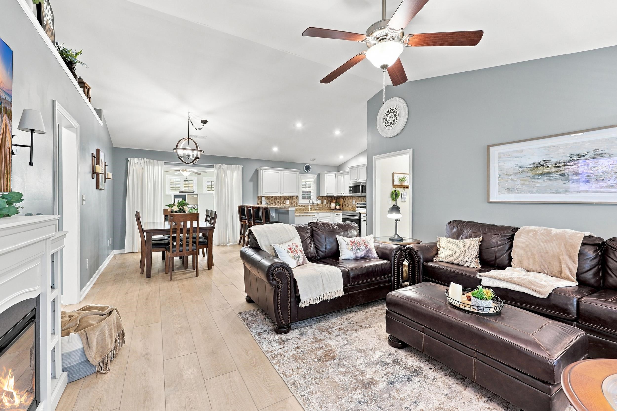 1108 Alcazar Ct. Property Photo 6