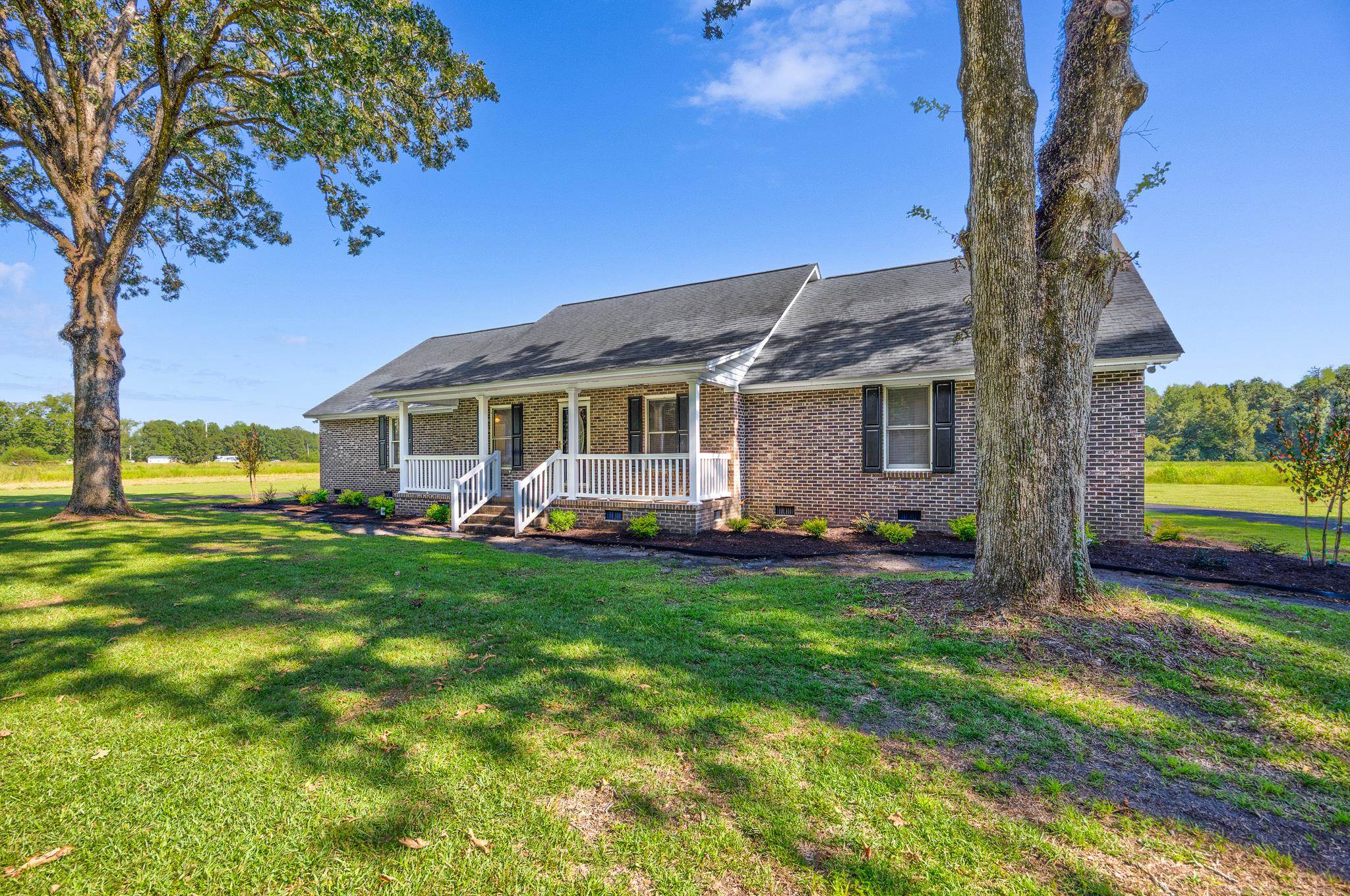 1576 Carl Rd. Property Photo 39