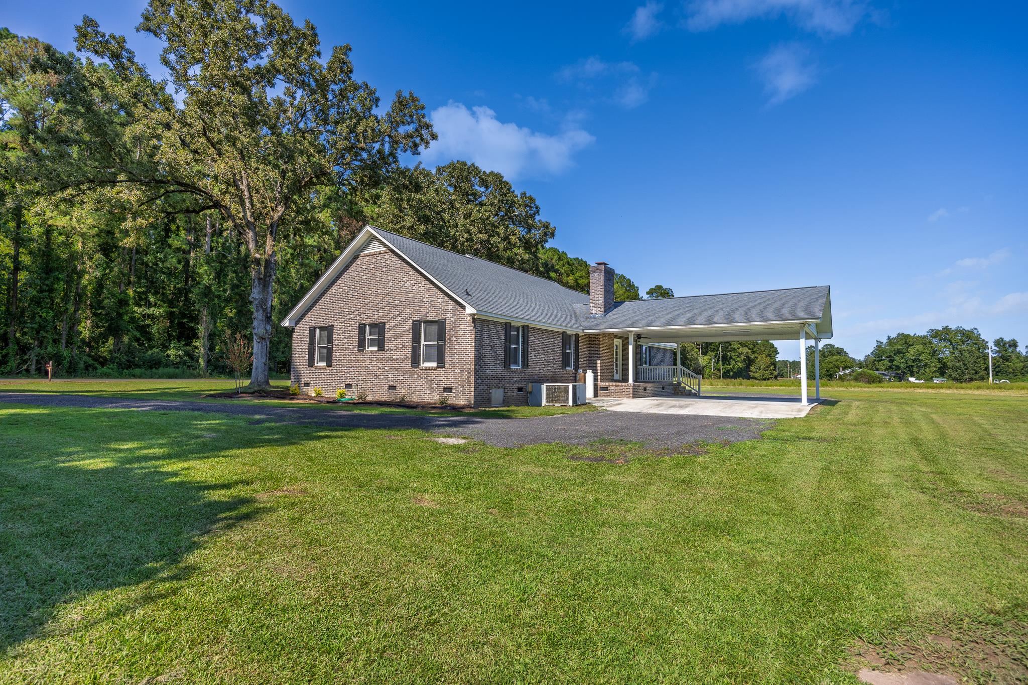 1576 Carl Rd. Property Photo 40