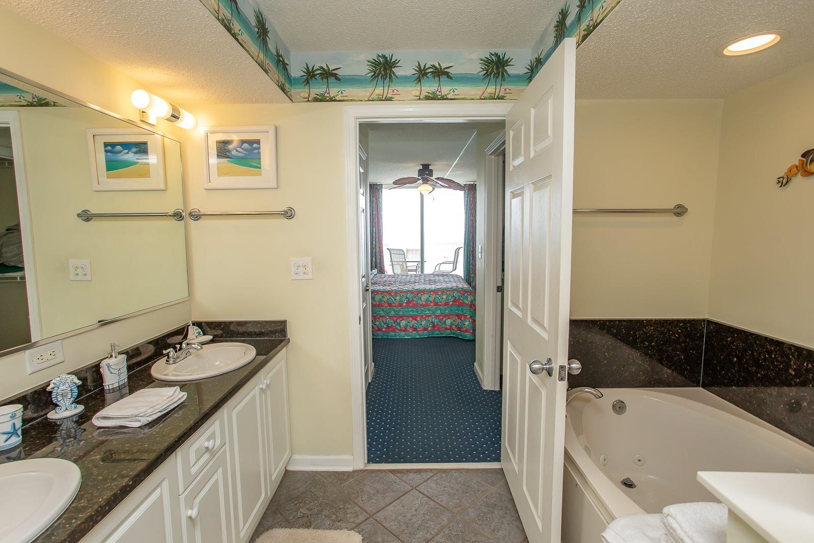 1625 S Ocean Blvd. Property Photo 6