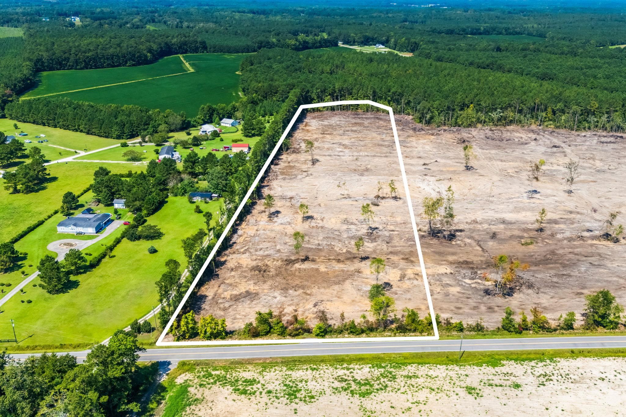 2850 Gause Rd. Property Photo 2