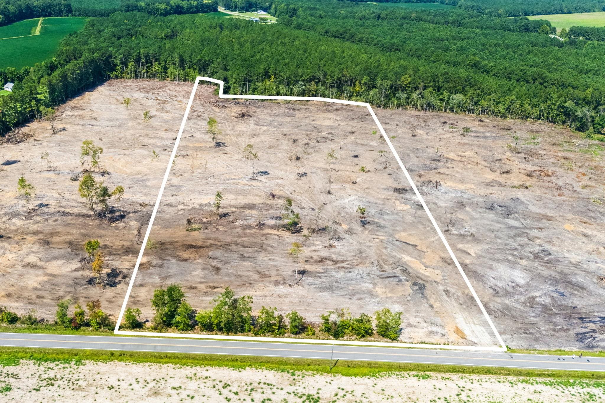 2850 Gause Rd. Property Photo 2