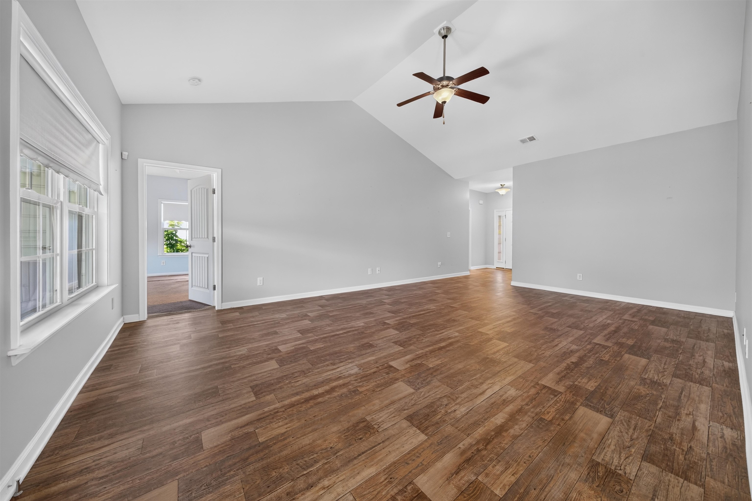 385 Lenox Dr. Property Photo 12