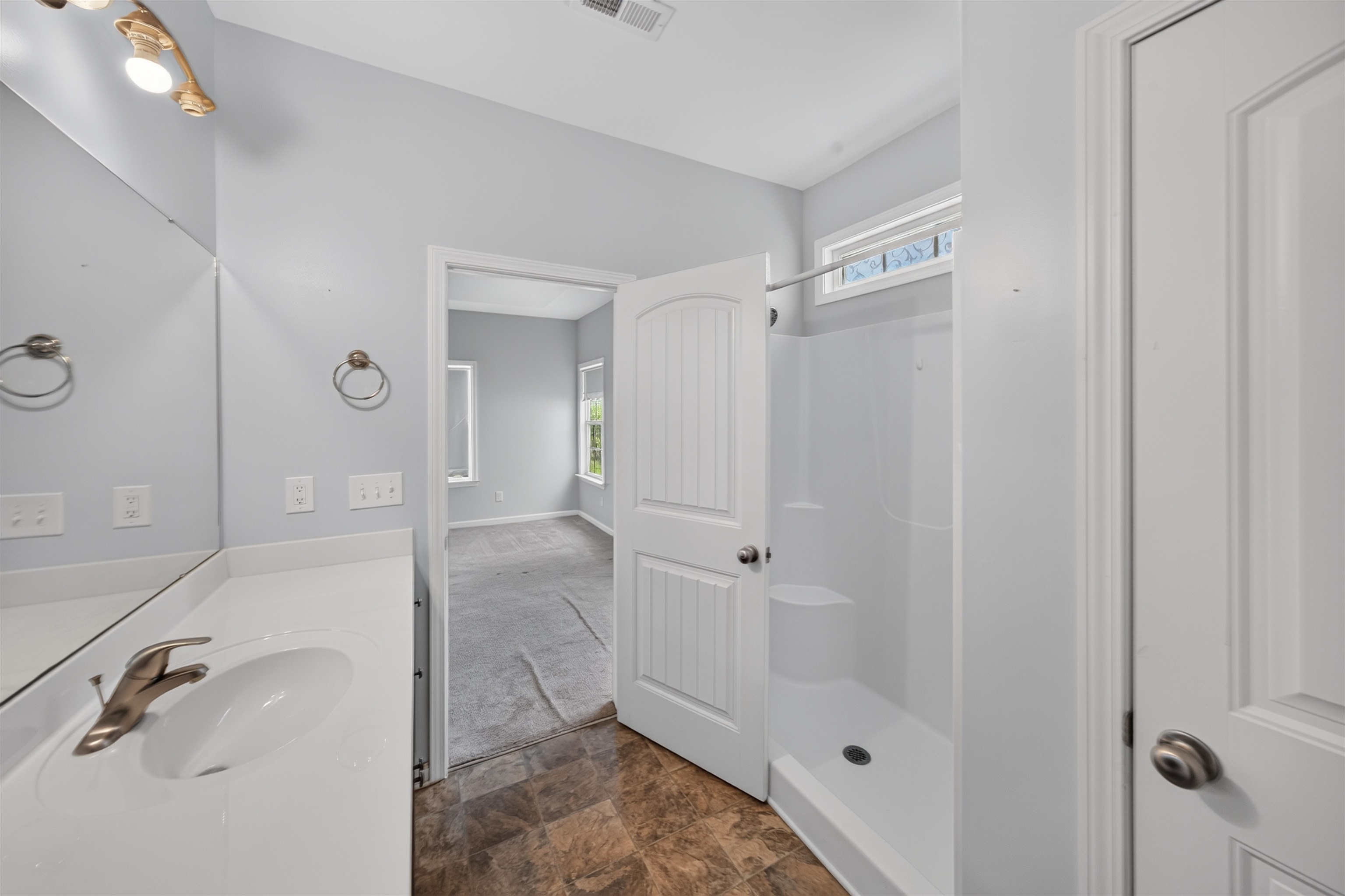 385 Lenox Dr. Property Photo 25
