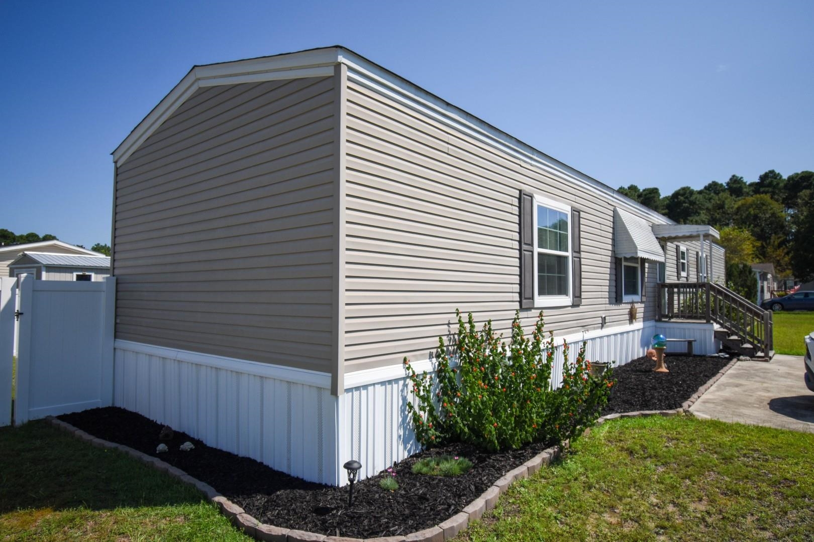 1032 Leebury Ln. Property Photo 28