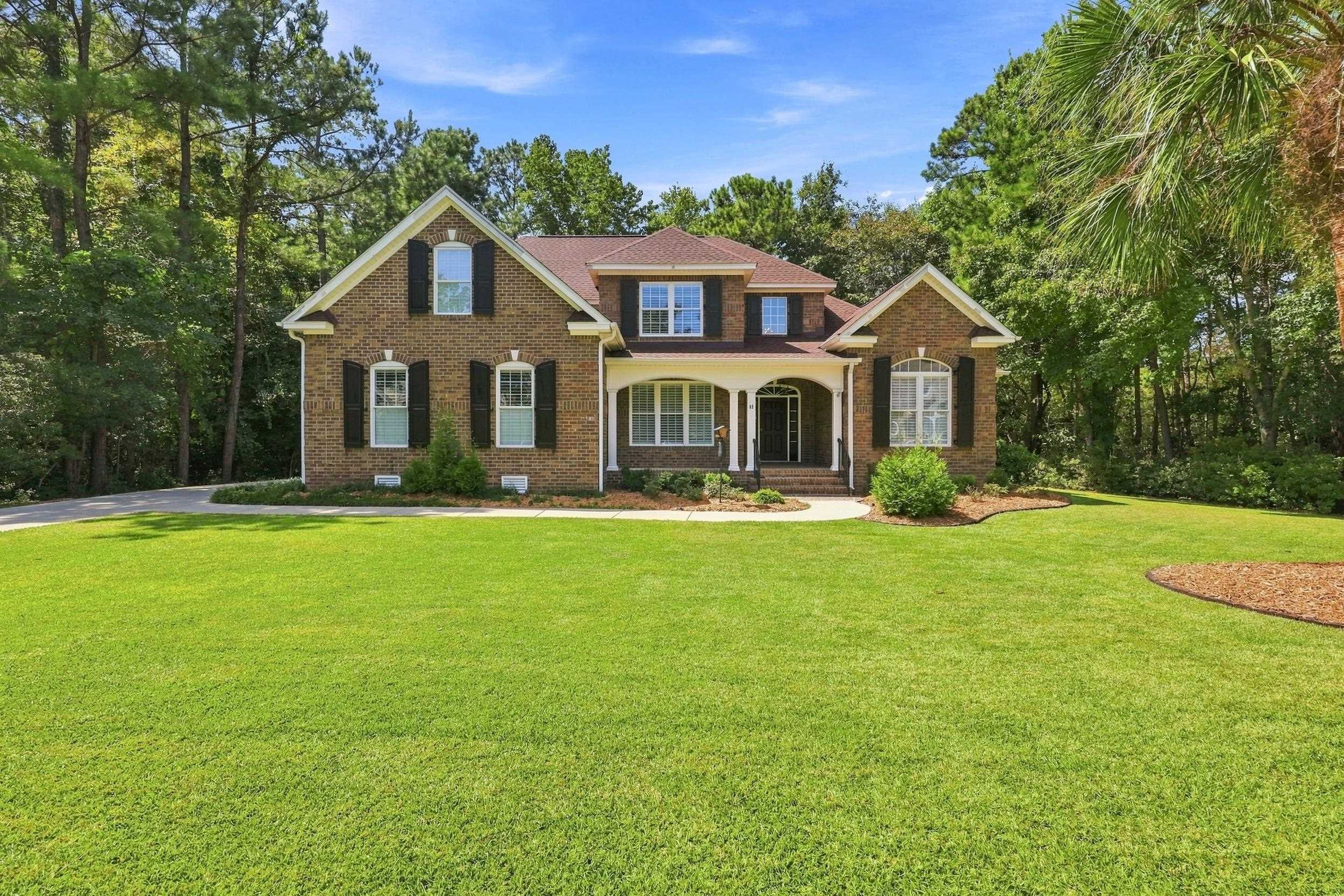 45 Highwood Circle Property Photo 1