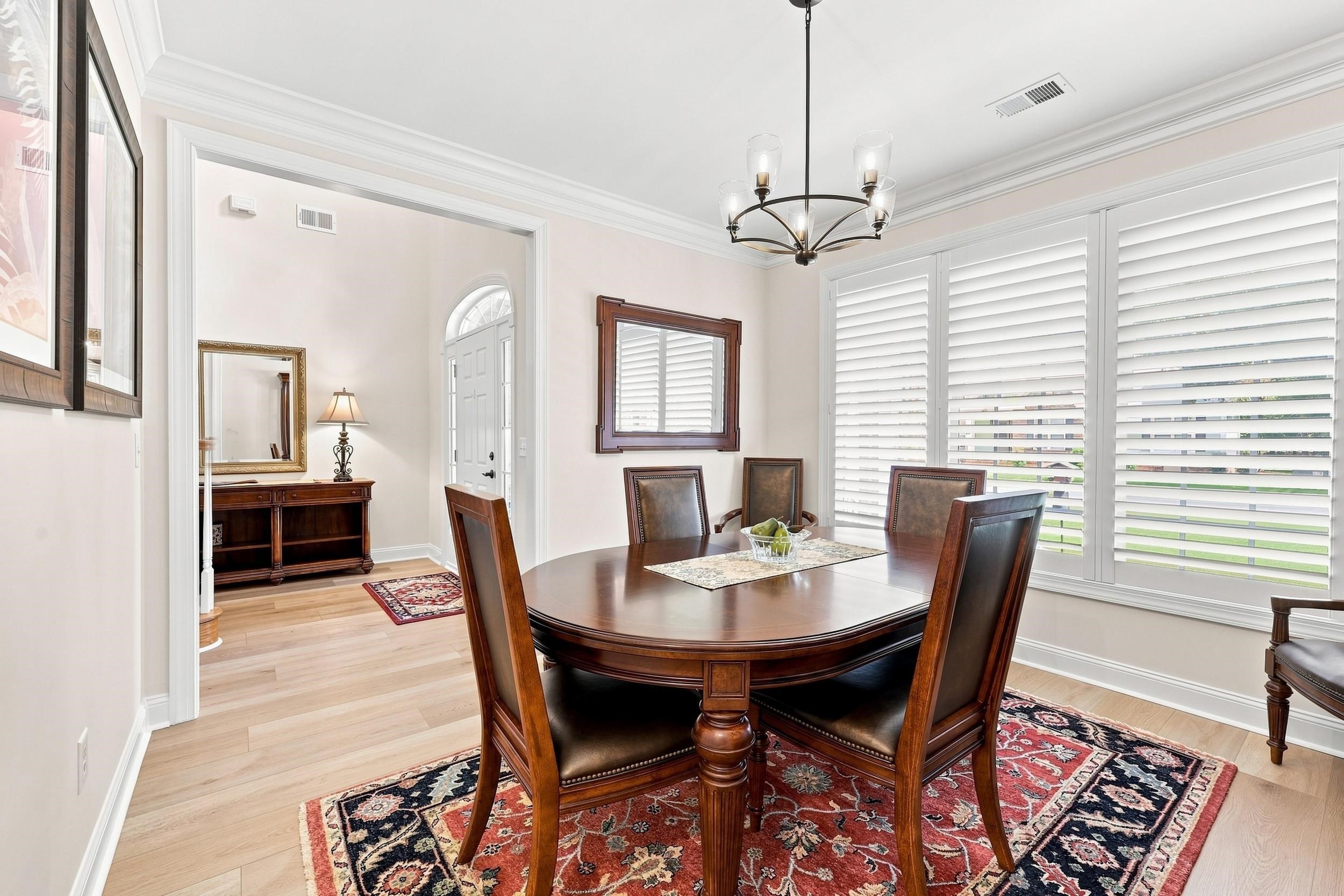 45 Highwood Circle Property Photo 7