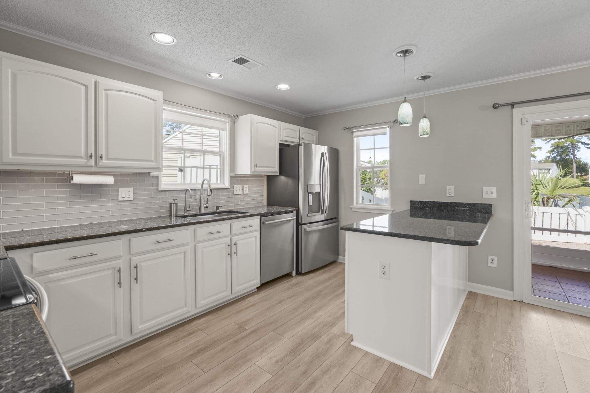 3518 Chestnut Dr. Property Photo 11