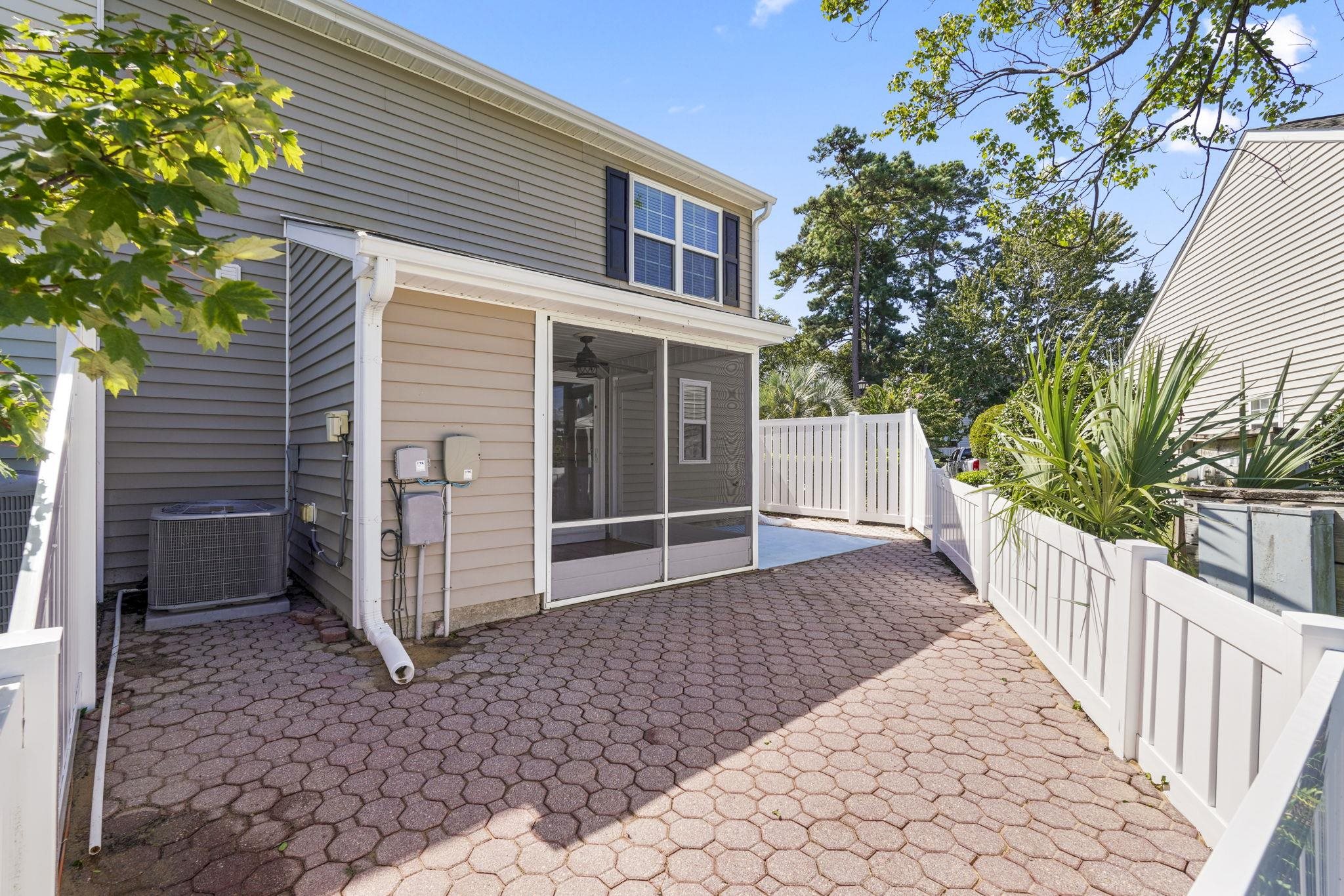 3518 Chestnut Dr. Property Photo 40